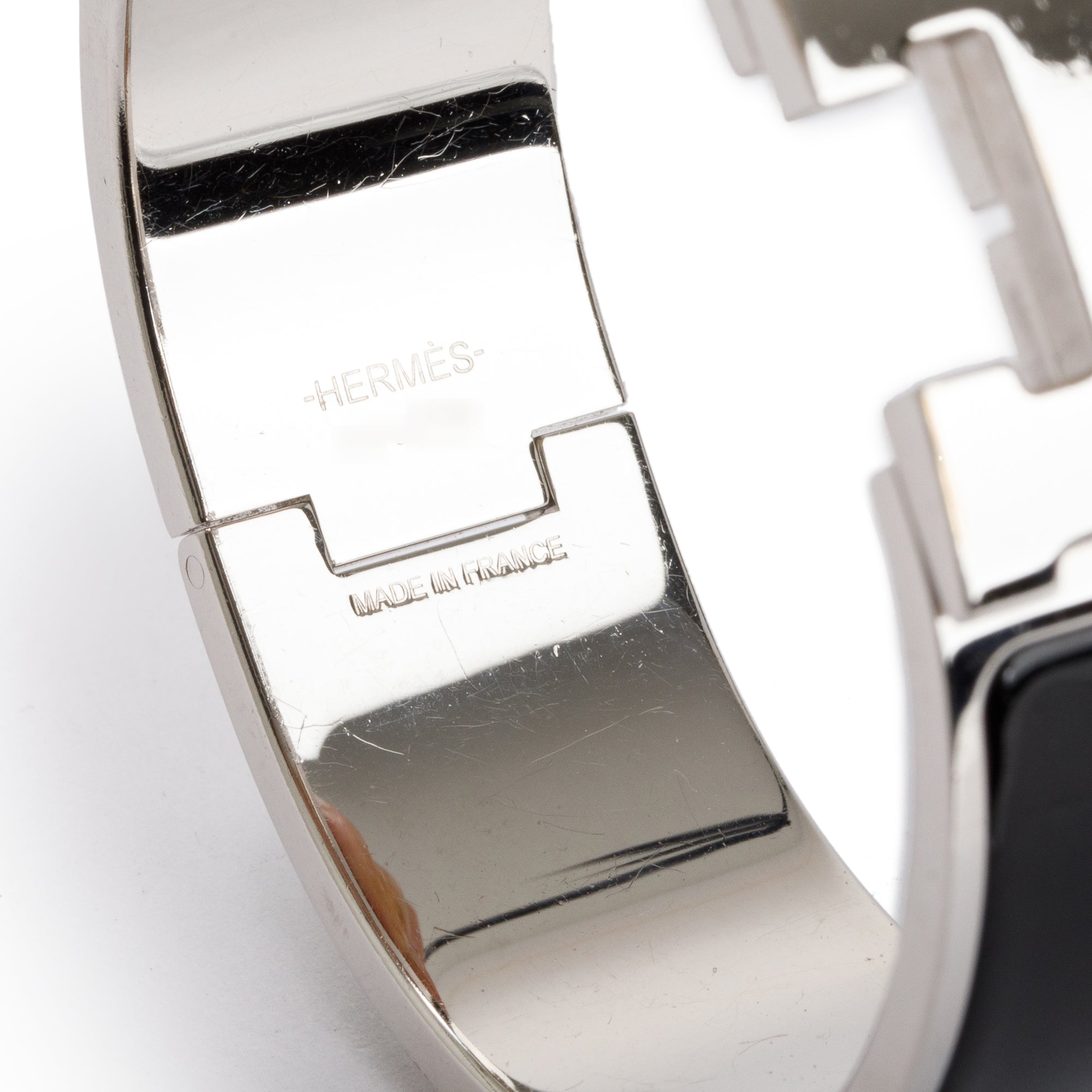 Hermes Palladium-Plated Black Enamel Clic Clac H Bracelet