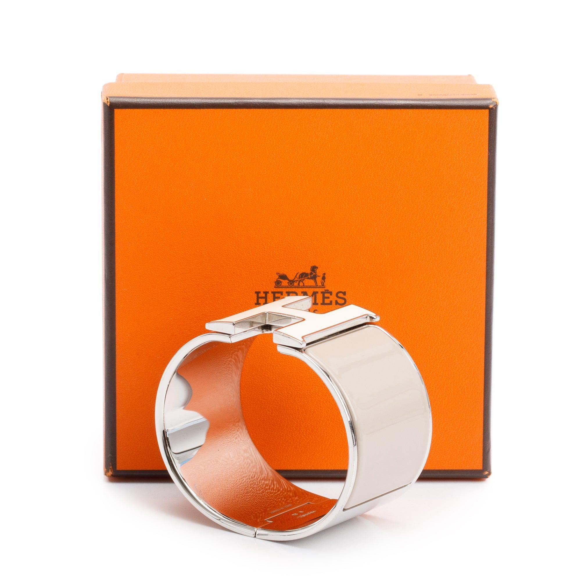 Hermes Palladium-Plated Marron Glace Enamel Clic H XL Bracelet with White Enamel Turnlock w/ Box