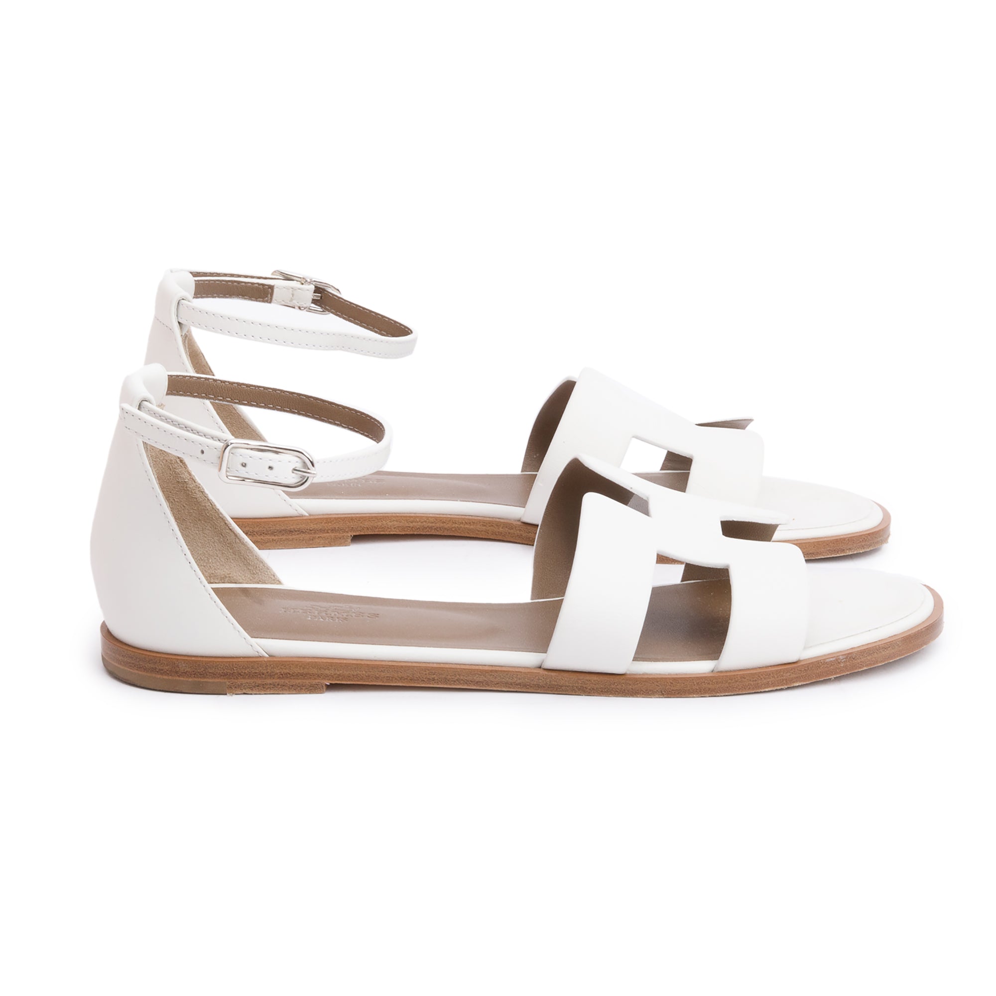Hermes White Calfskin Leather Santorini Sandals, Size 39 w/ Box