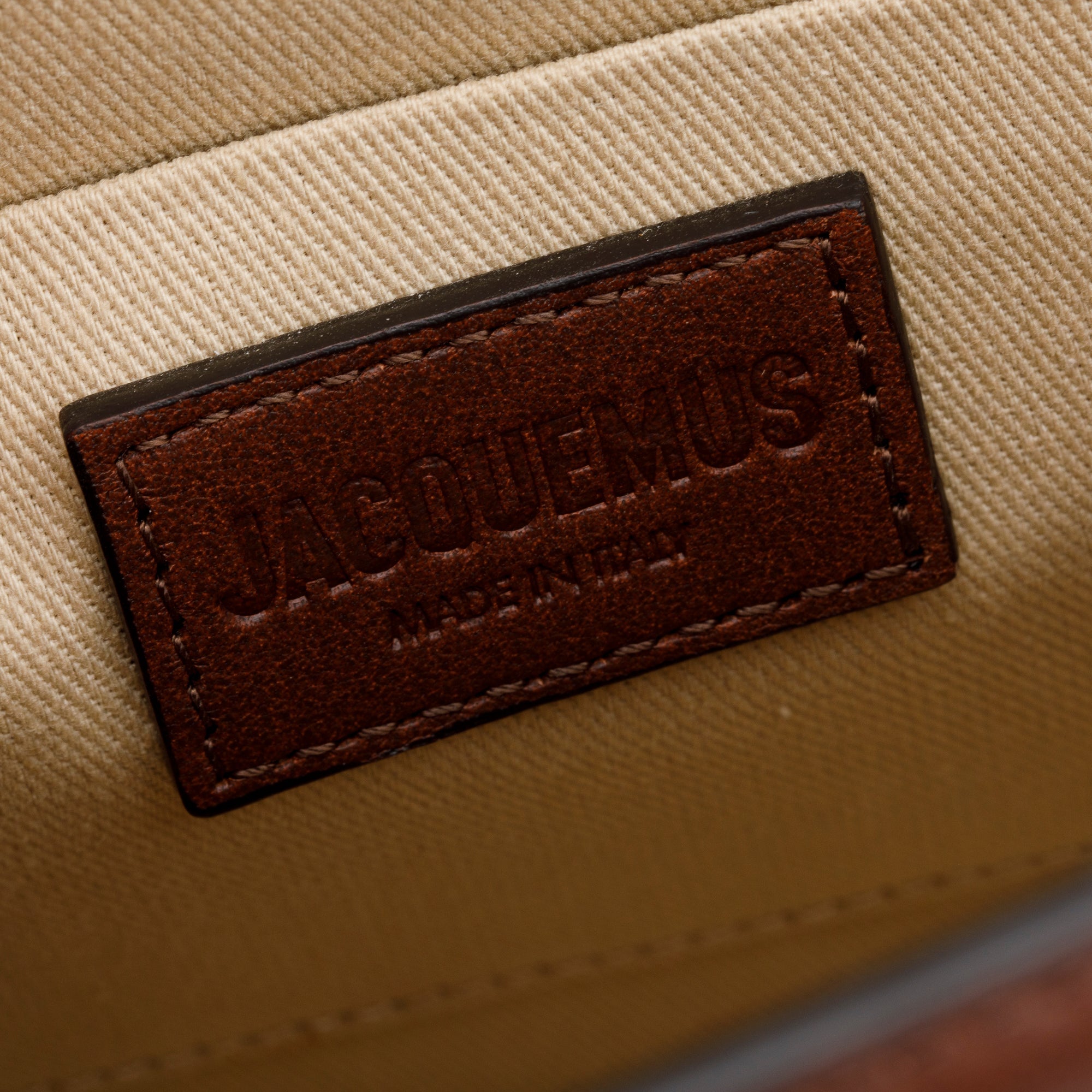 Jacquemus Brown Leather Le Grand Chiquito Moyen Bag w/ Strap