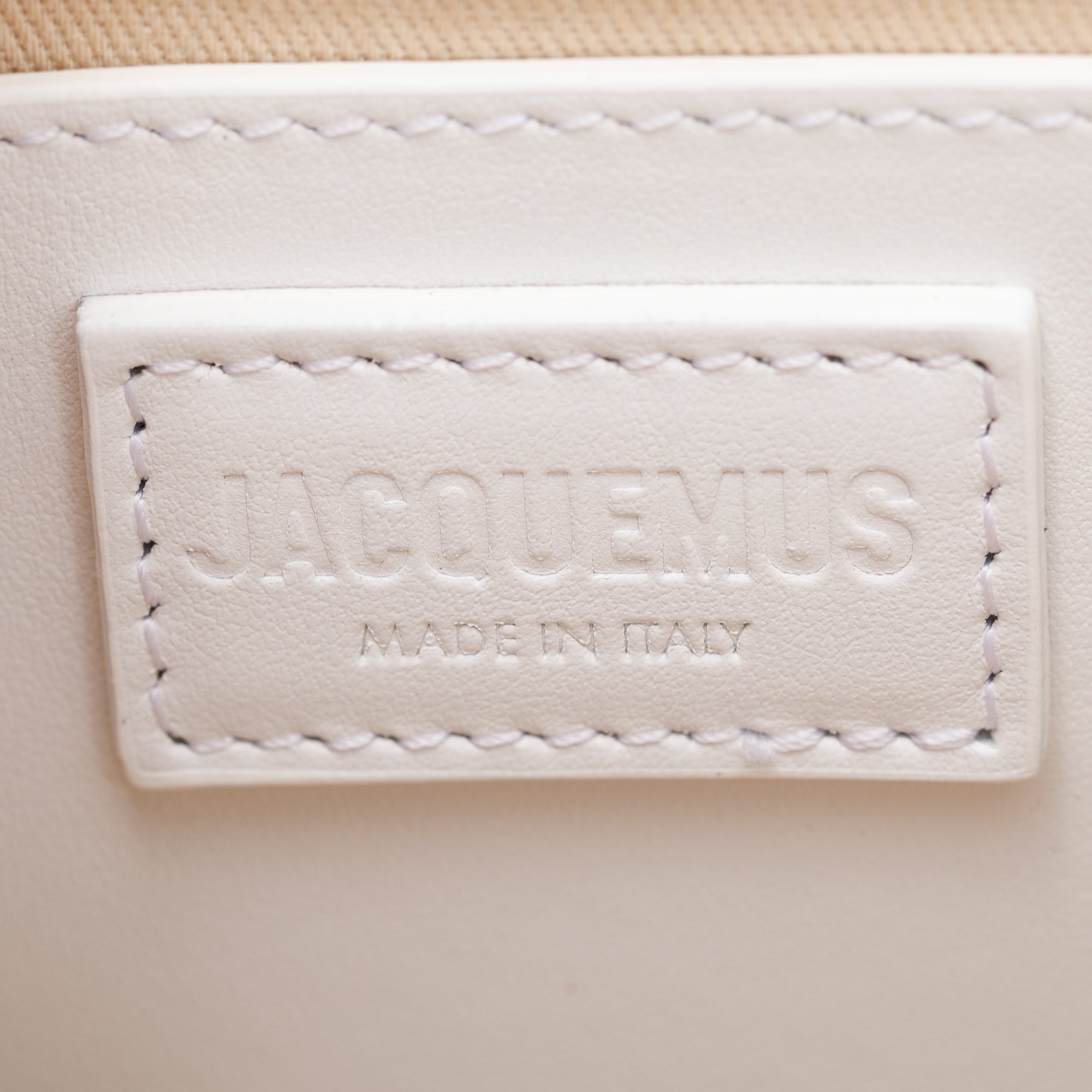 Jacquemus Whte Leather Le Grand Bambino Bag w/ Strap