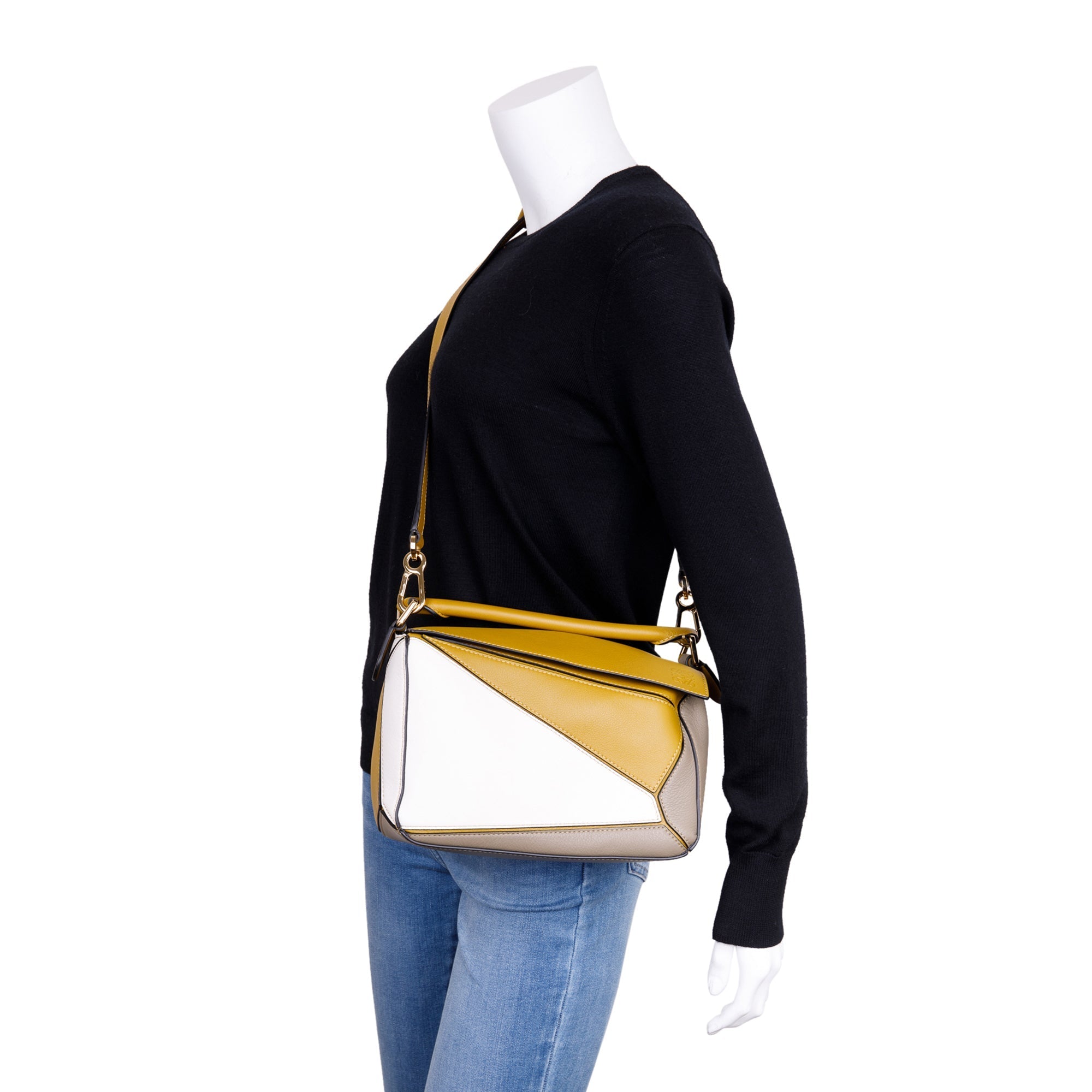 Loewe 2022 Small Puzzle Edge Bag