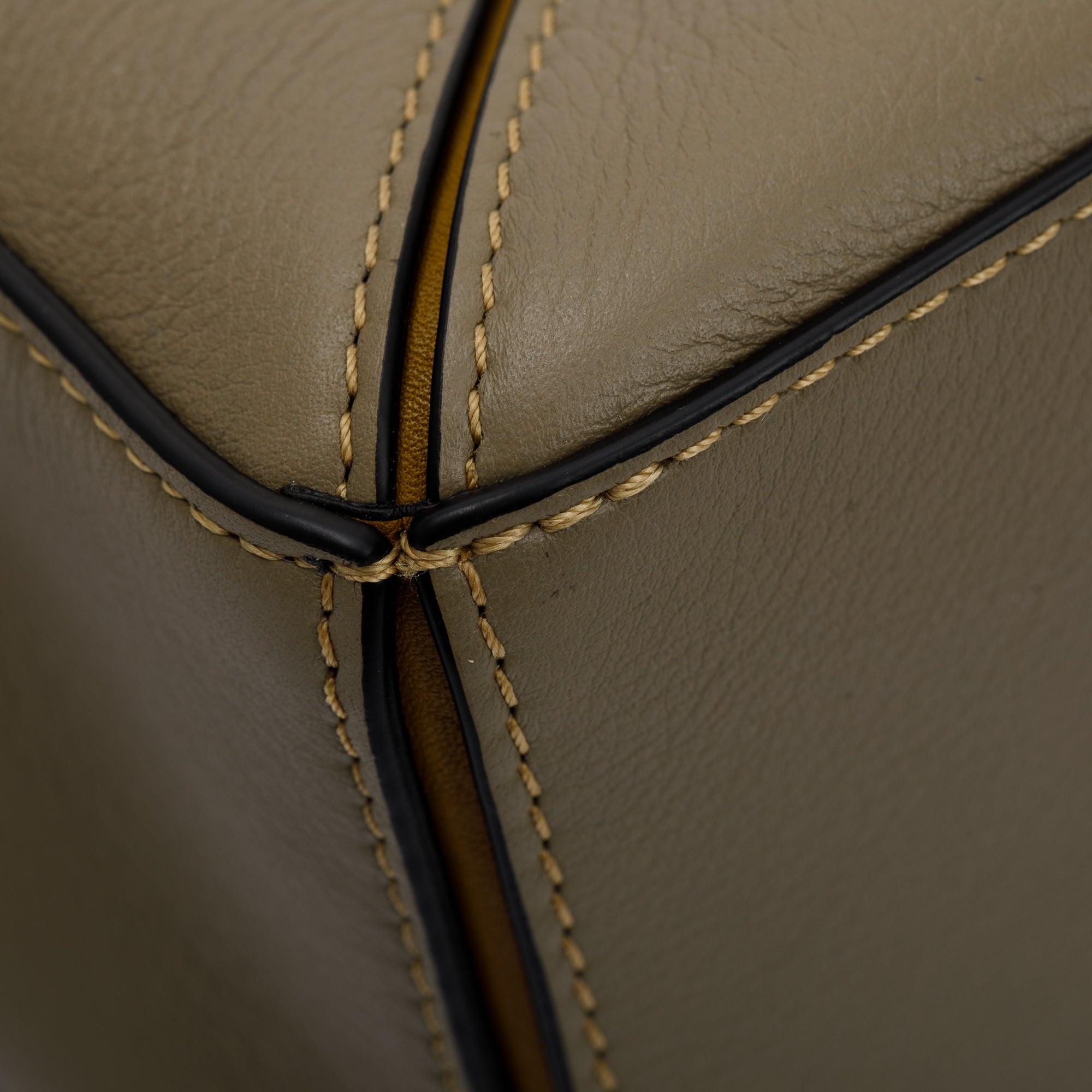 Loewe 2022 Small Puzzle Edge Bag