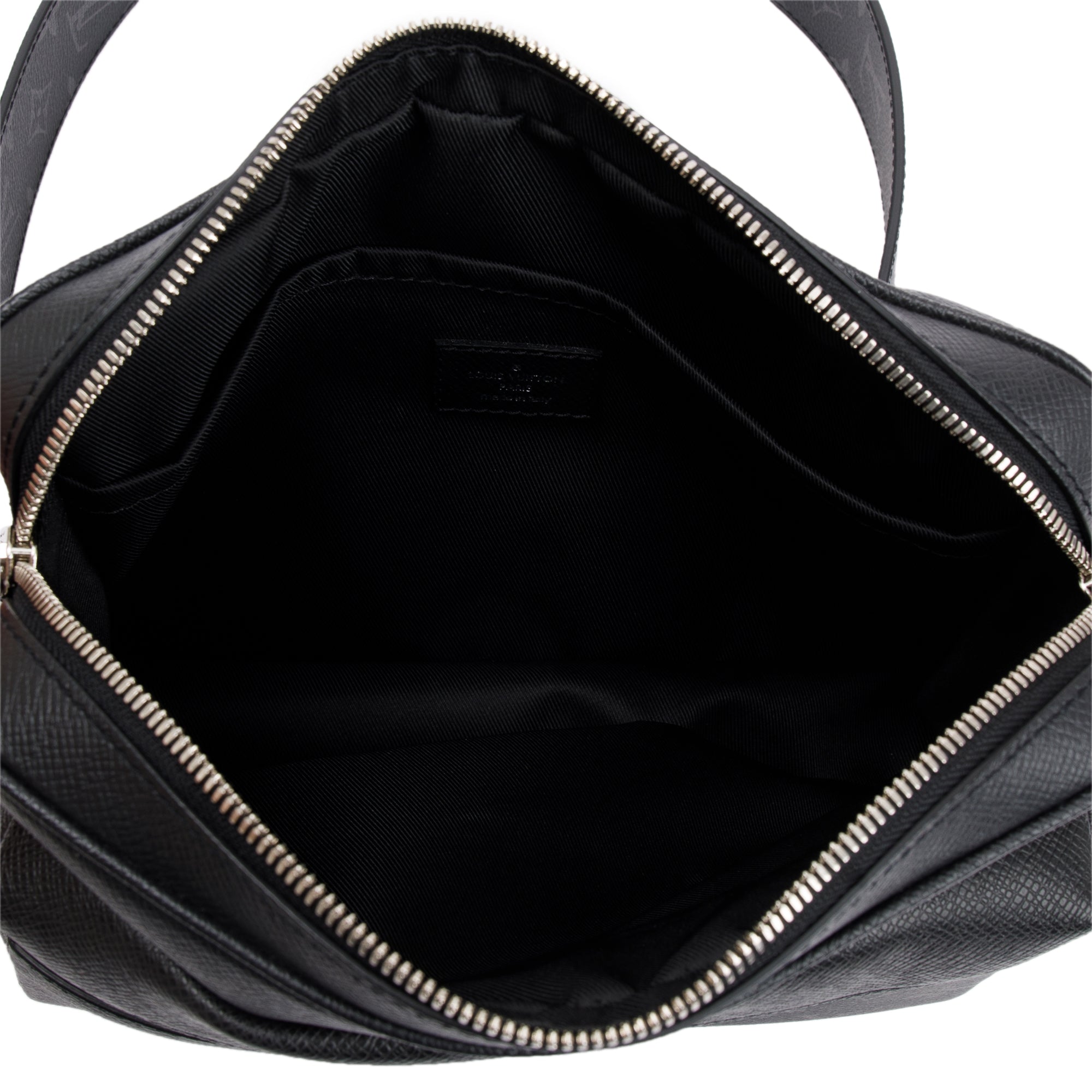 Louis Vuitton 2020 Black Taigarama Outdoor Messenger Bag