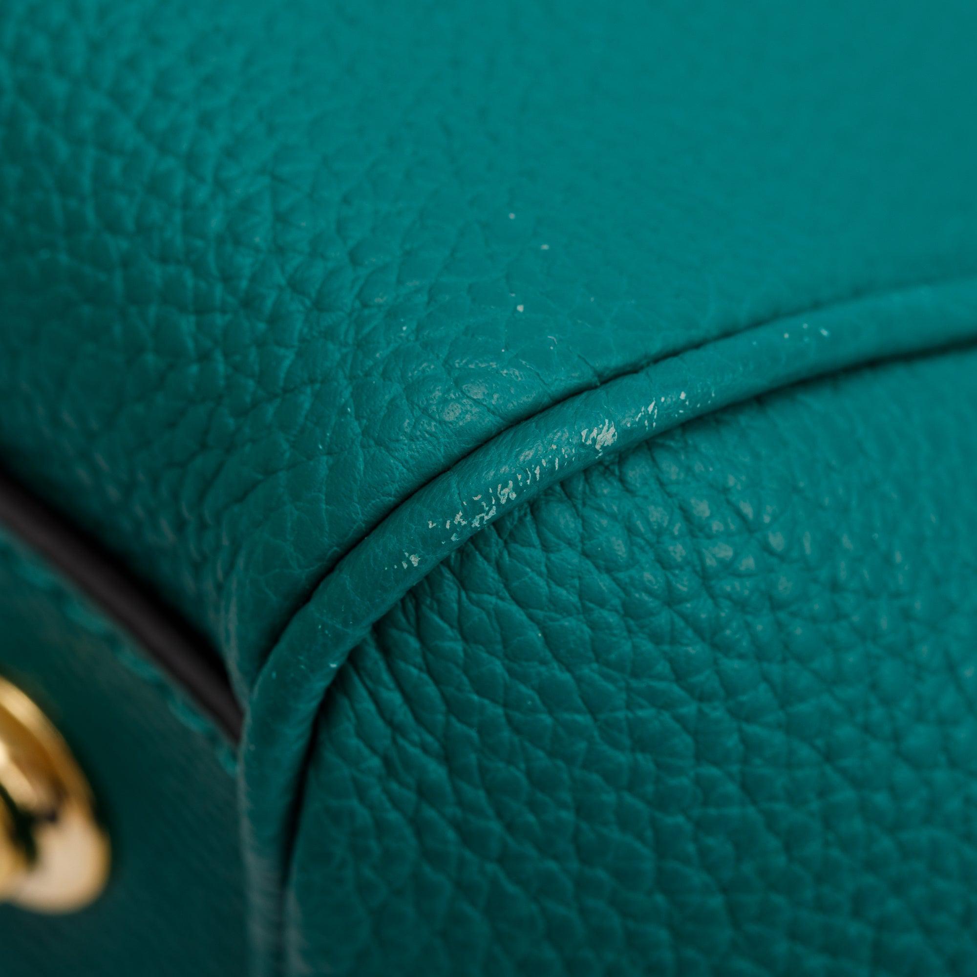 Louis Vuitton 2020 Green Veau Nuage Milla MM w/ Strap & Box