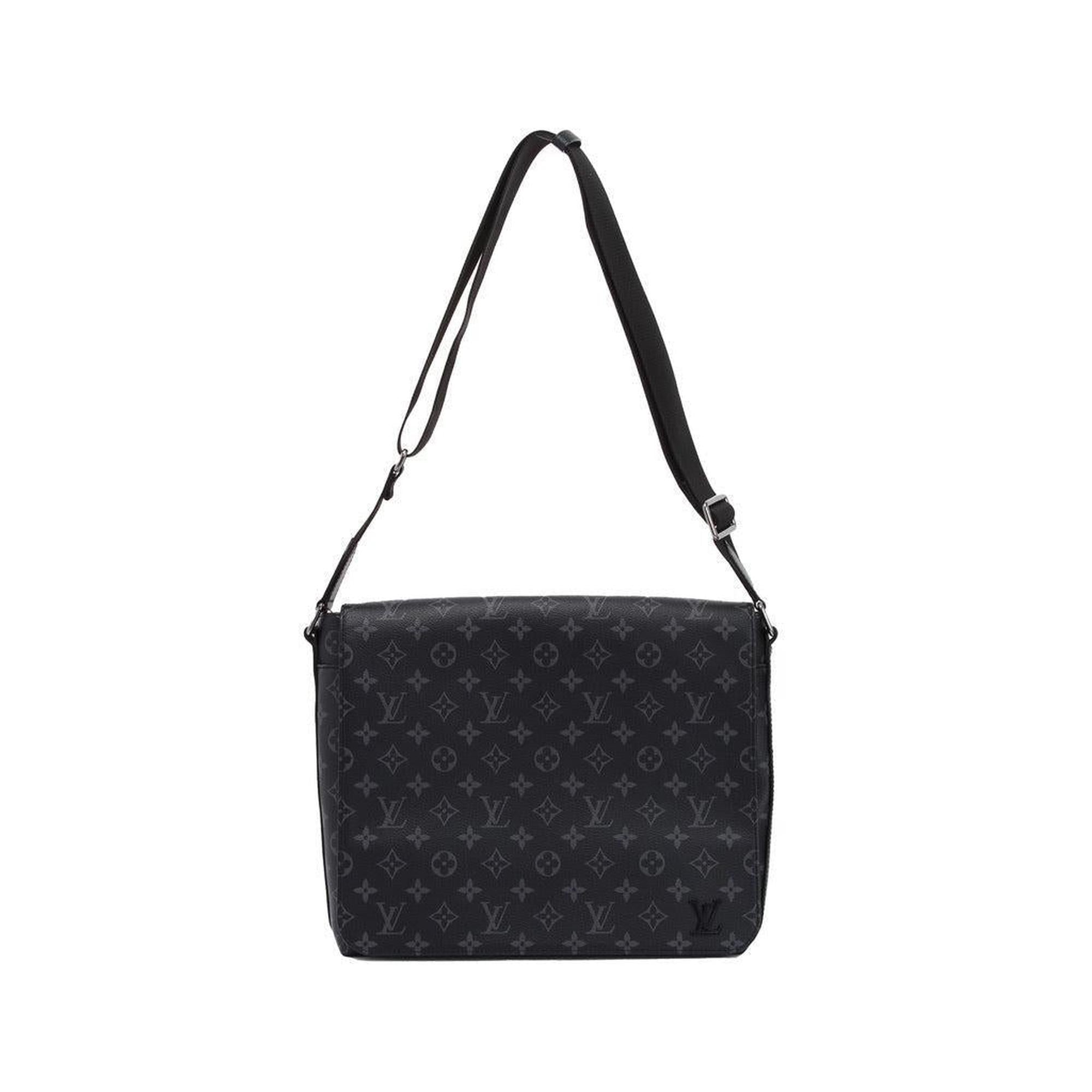 Louis Vuitton 2020 Monogram Eclipse District MM w/ Receipt