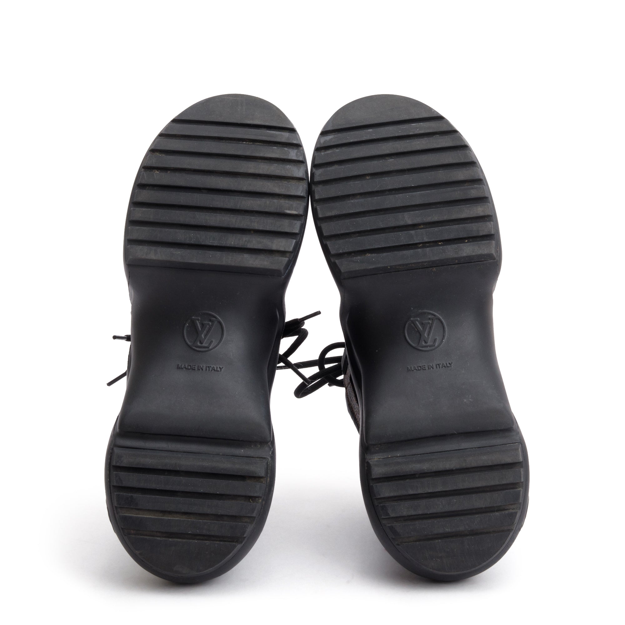 Louis Vuitton 2020 Monogram Trim Black LV Archlight Sneakers, Size 39