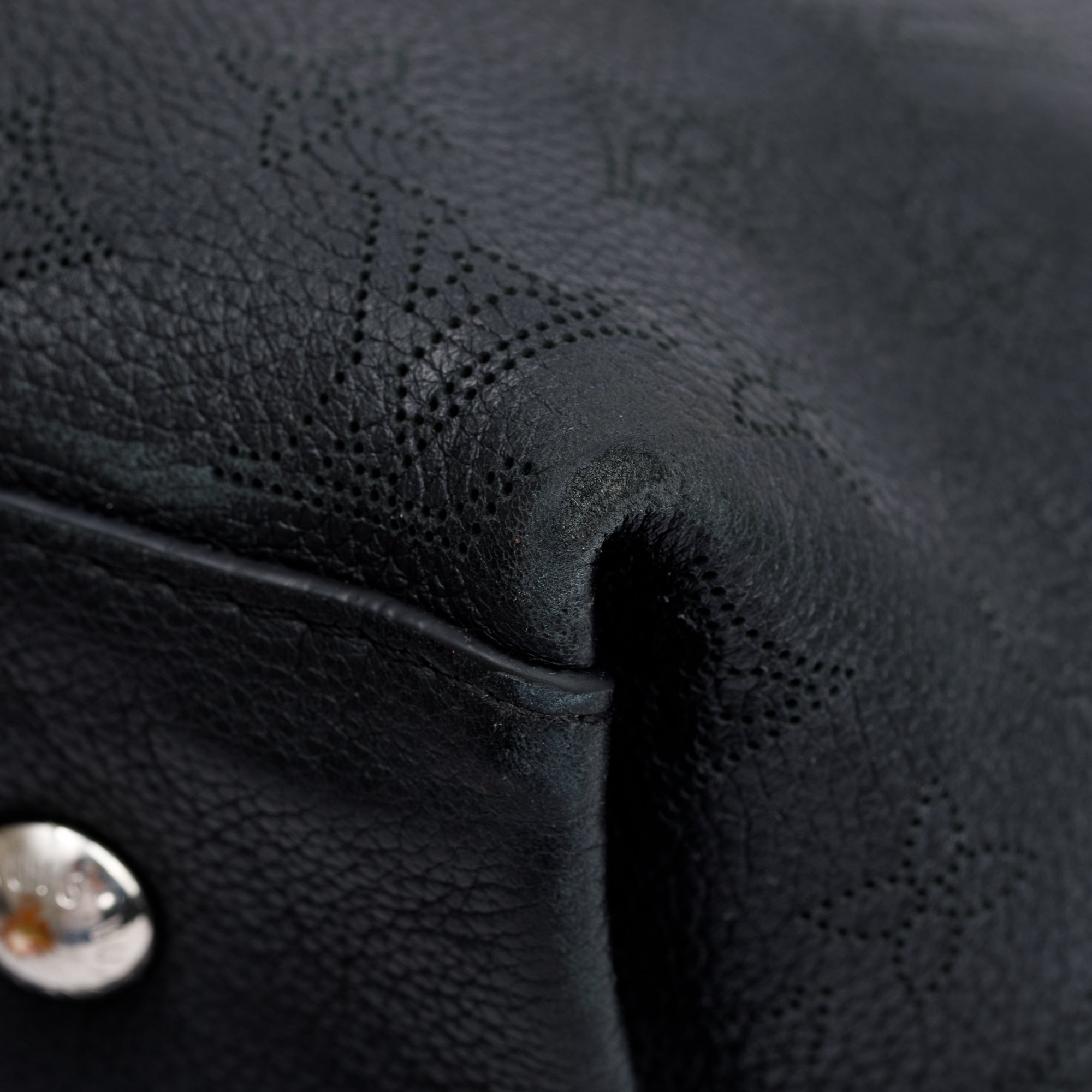 Louis Vuitton 2021 Black Monogram Mahina Carmel Hobo Bag