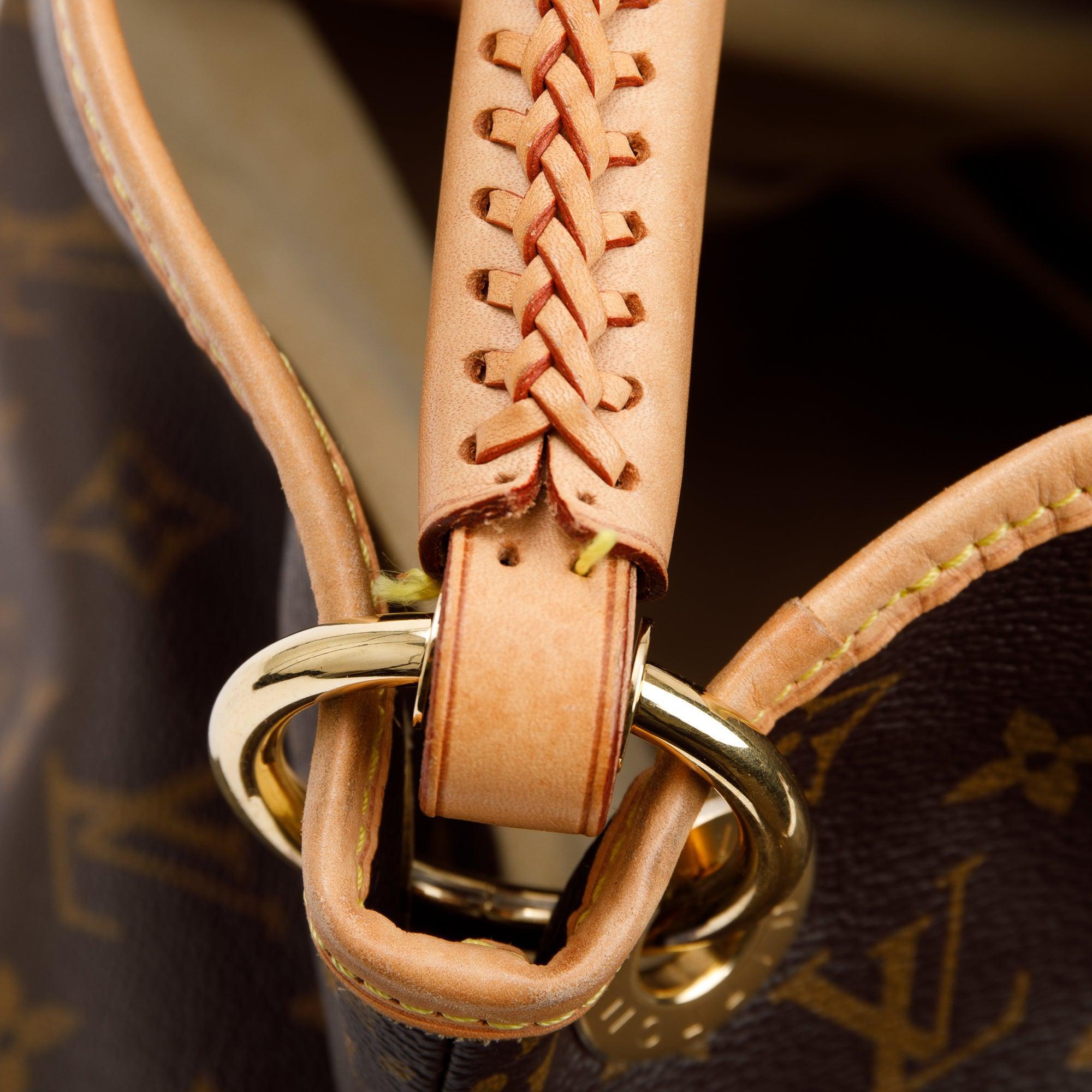 Louis Vuitton 2021 Monogram Artsy MM w/ Receipt