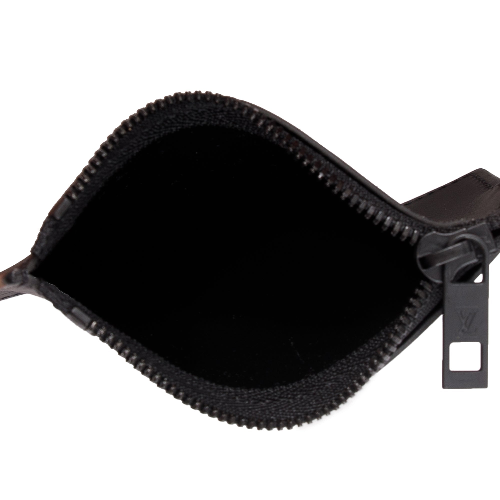 Louis Vuitton 2022 Black LV Aerogram Calfskin Leather Messenger Voyage w/ Receipt