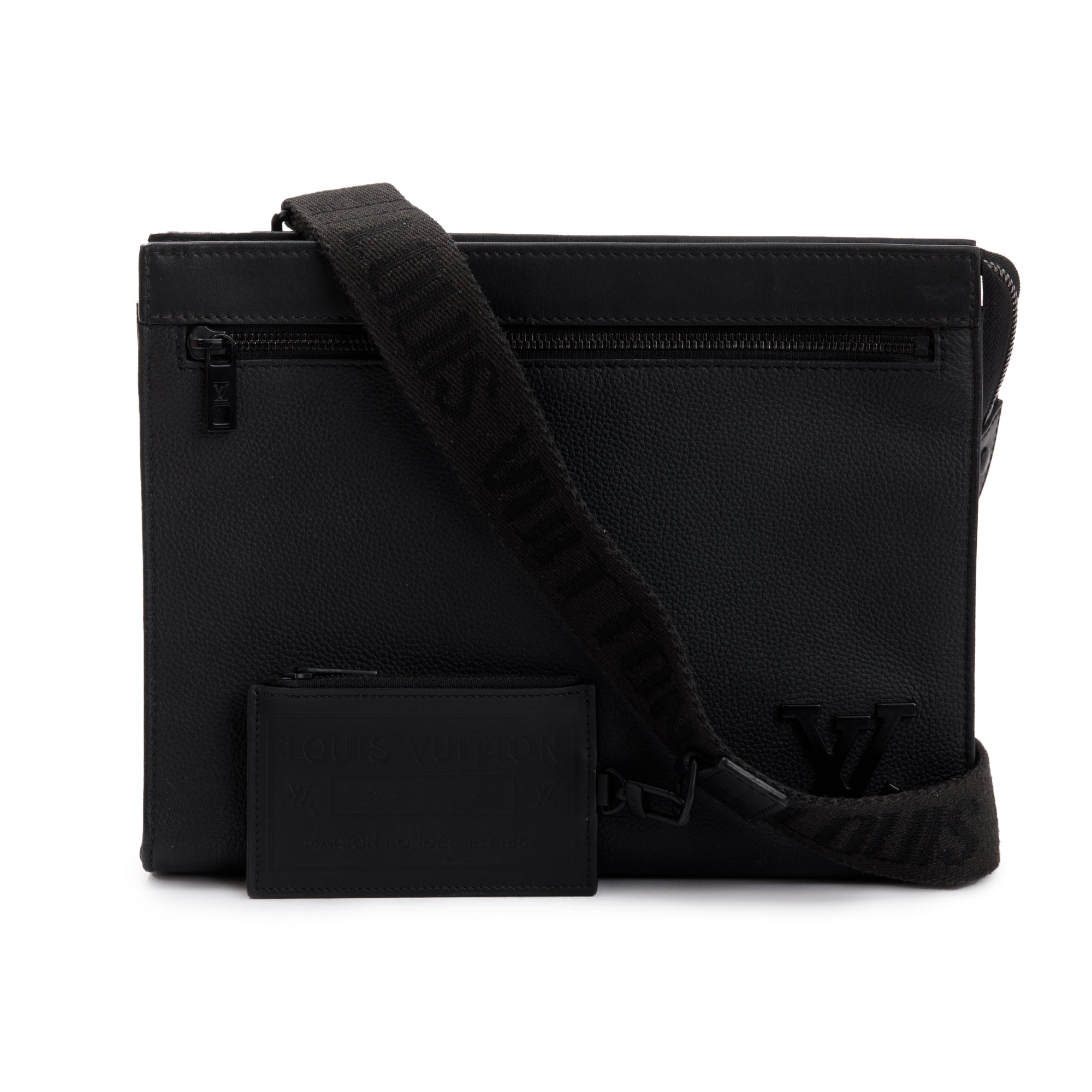 Louis Vuitton 2022 Black LV Aerogram Calfskin Leather Messenger Voyage w/ Receipt