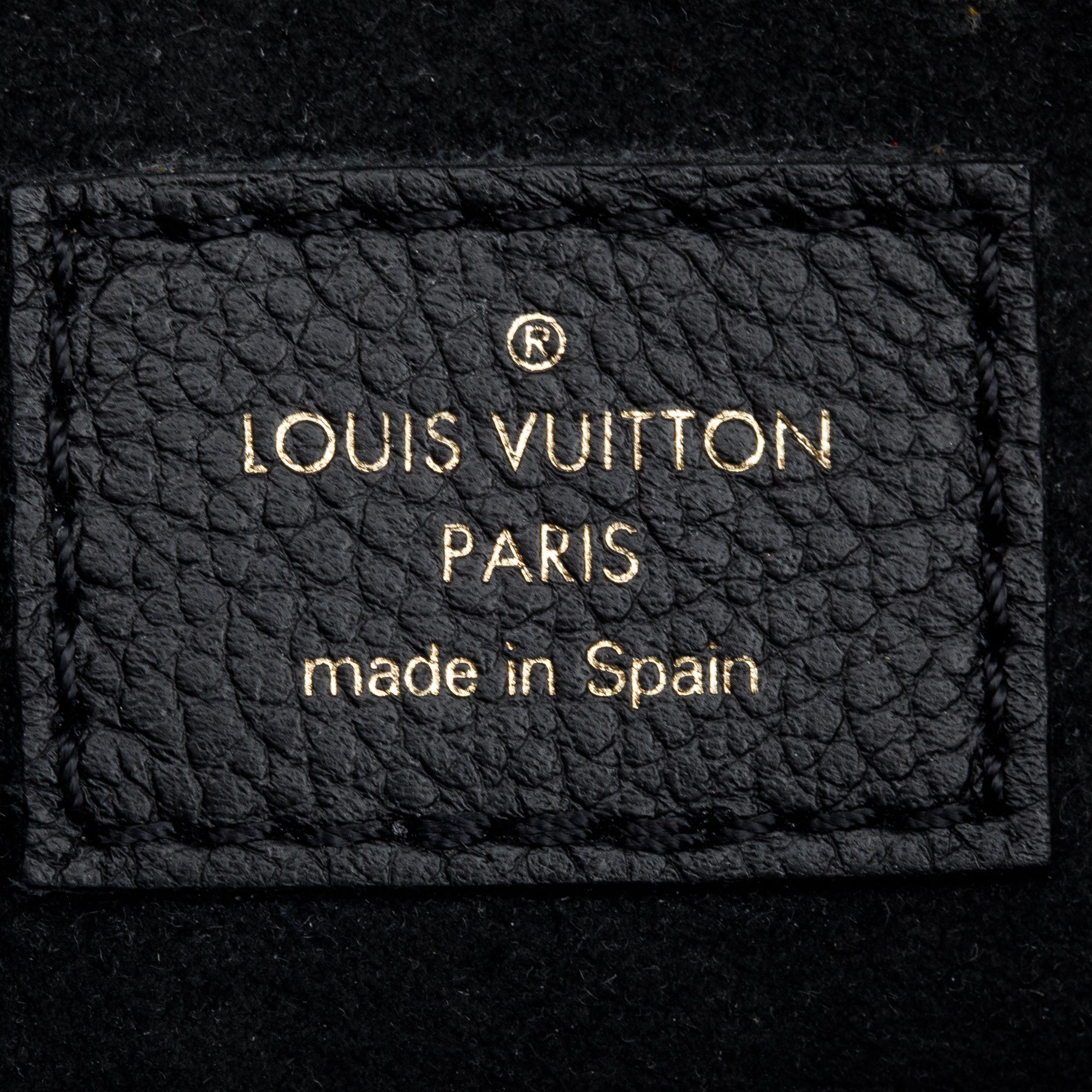 Louis Vuitton 2022 Black Monogram Empreinte Leather Pochette Accessoires w/ Box