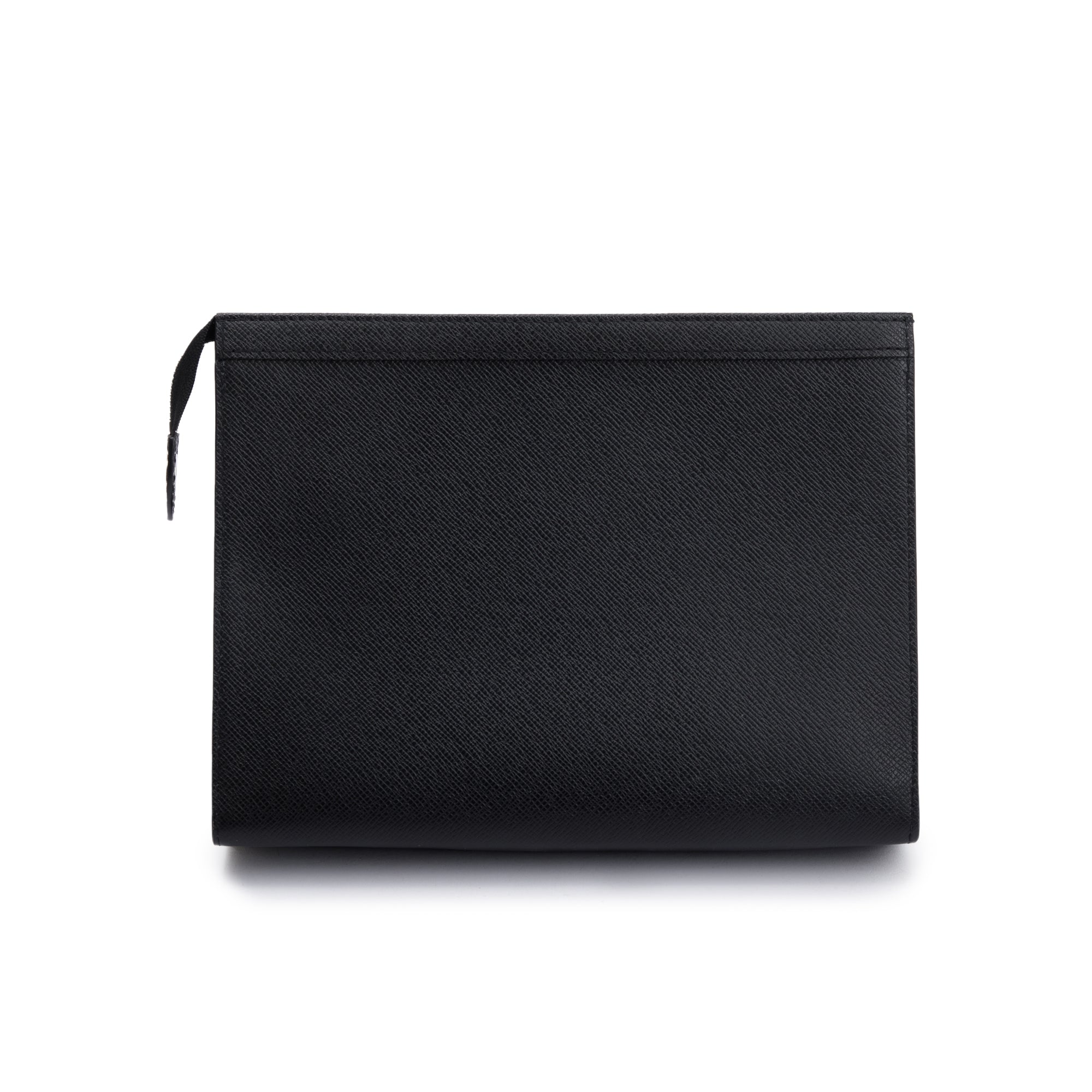 Louis Vuitton 2022 Black Taiga Leather Pochette Voyage