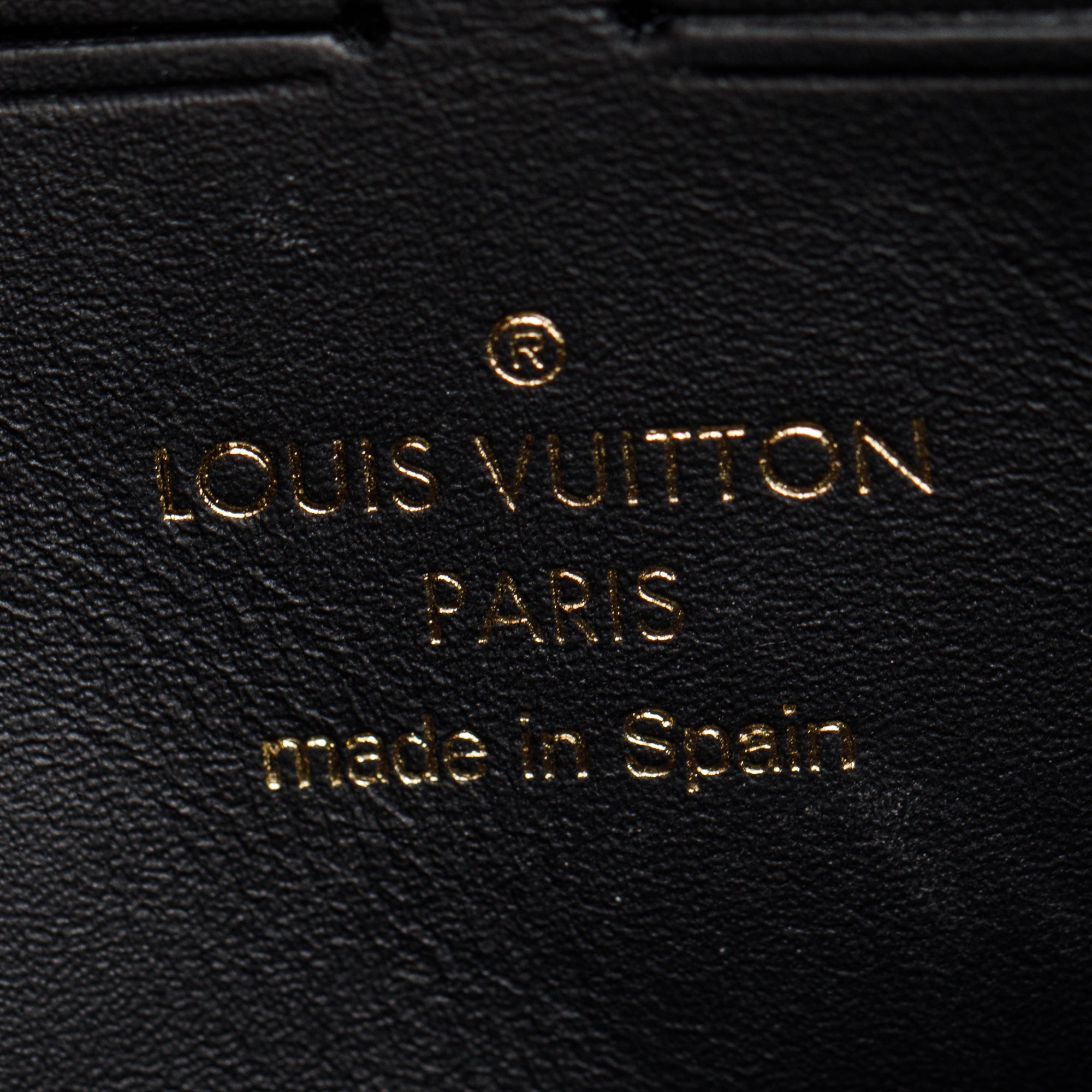 Louis Vuitton 2022 Damier Ebene Vavin Chain Wallet w/ Box