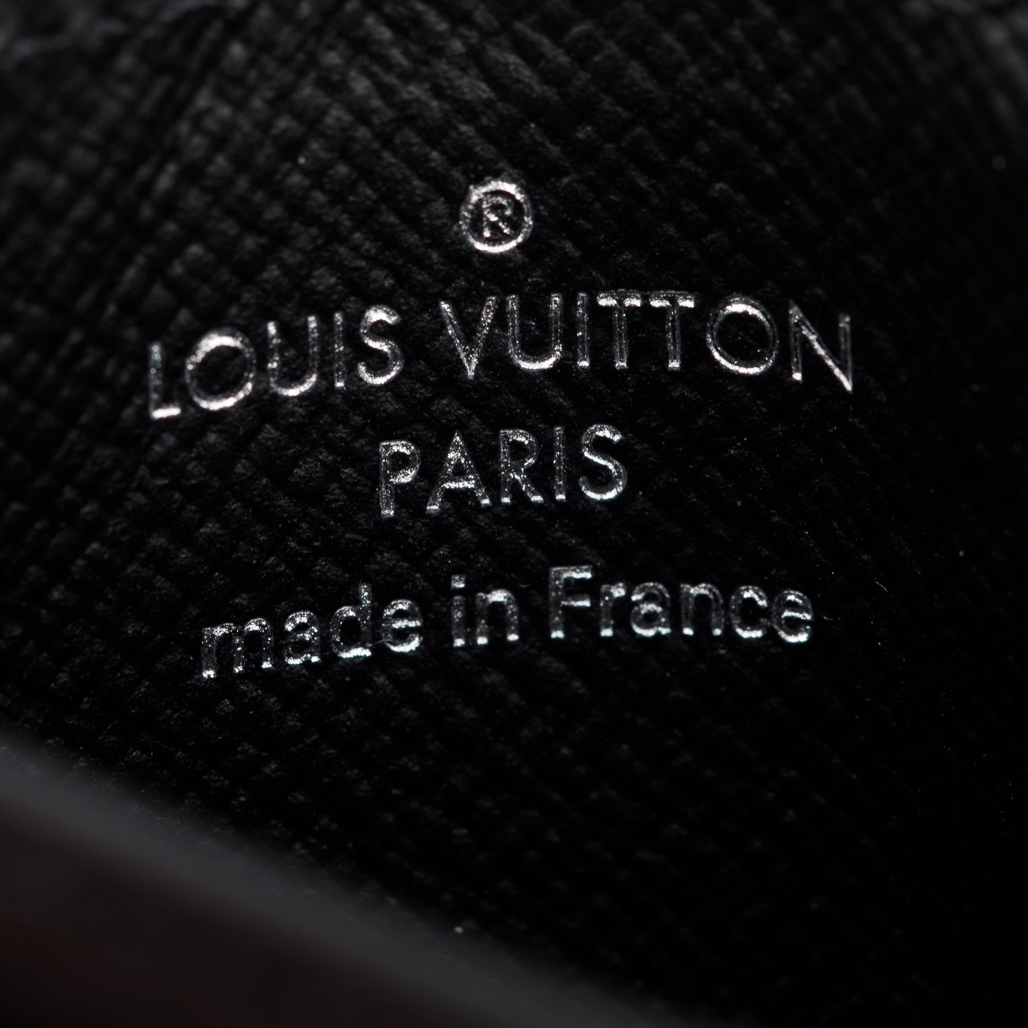 Louis Vuitton 2022 Damier Graphite Neo Card Holder w/ Box