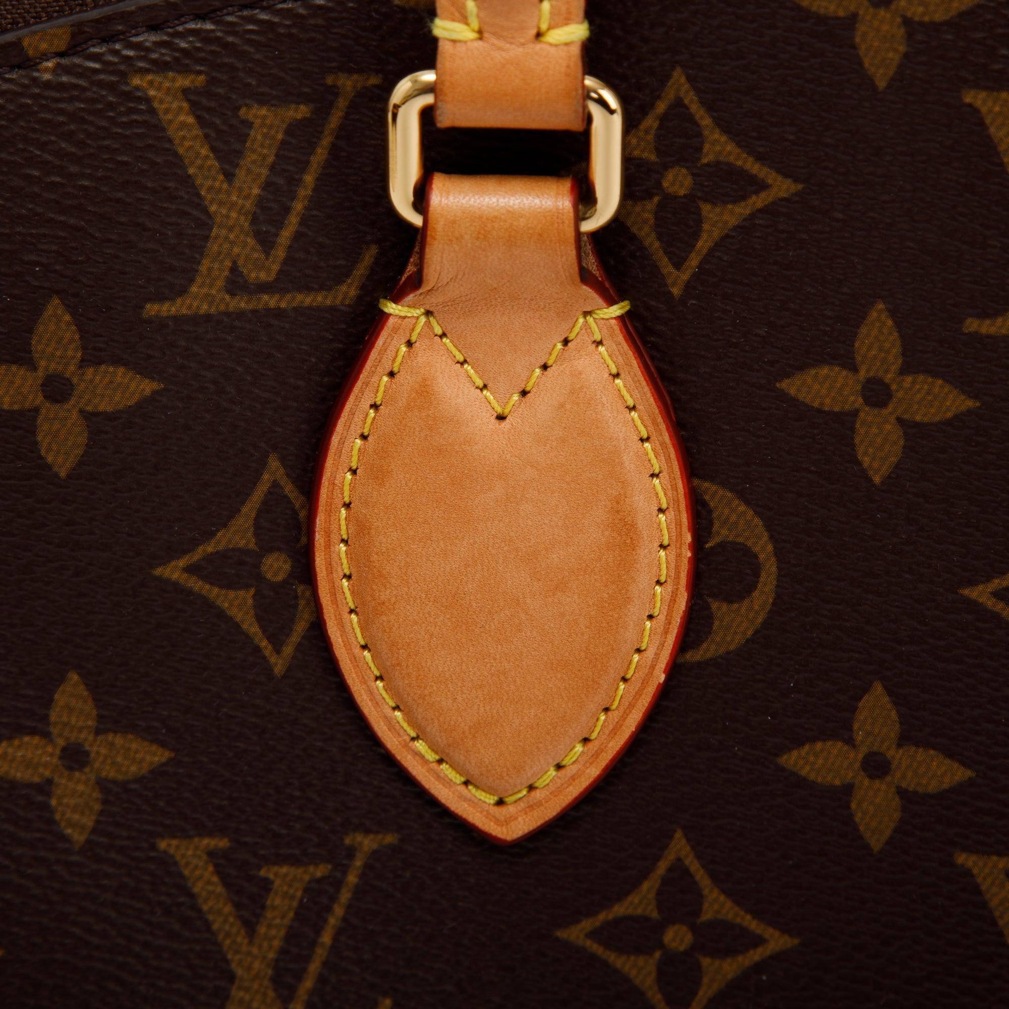 Louis Vuitton 2022 Monogram Boetie PM w/ Strap