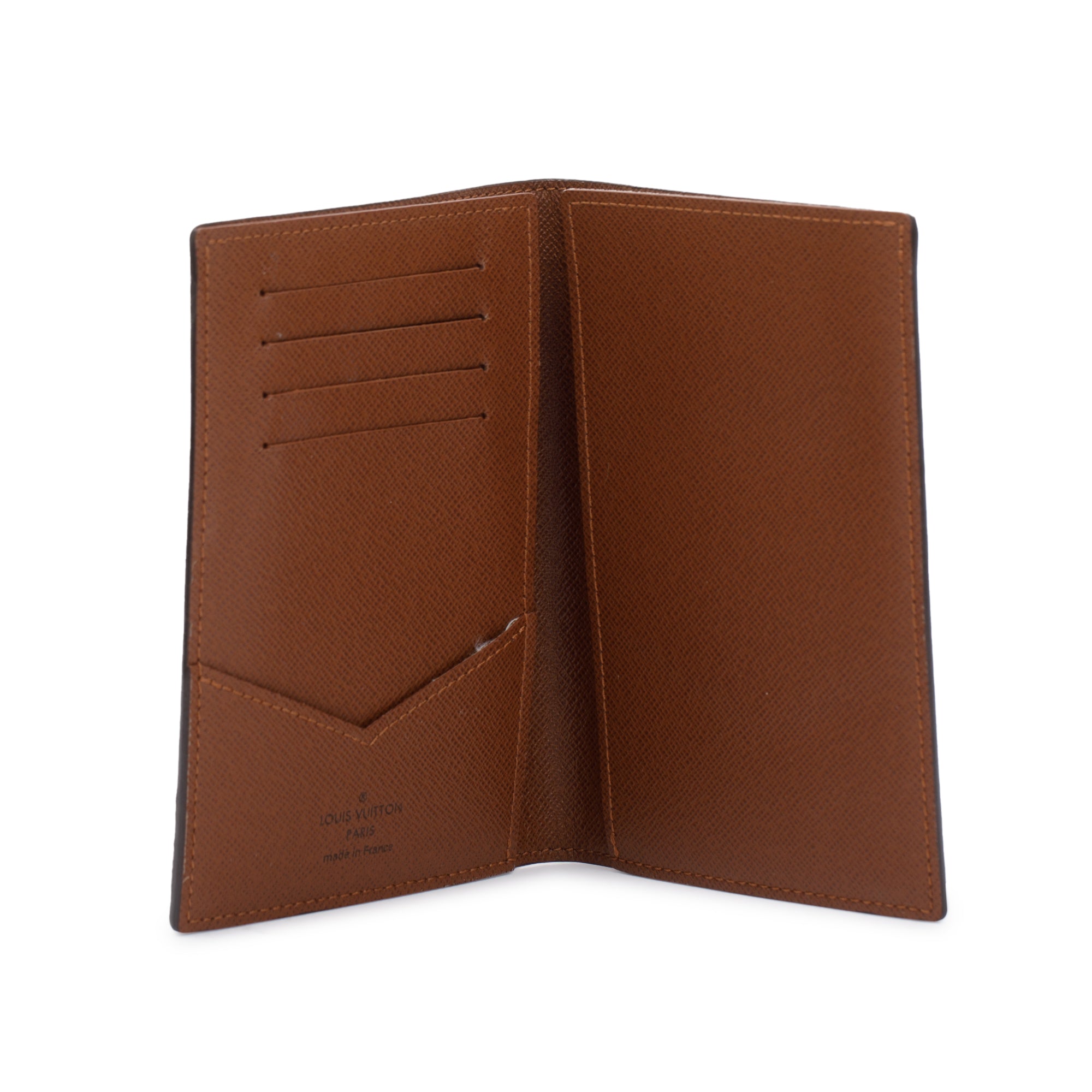 Louis Vuitton 2022 Monogram Passport Cover w/ Box