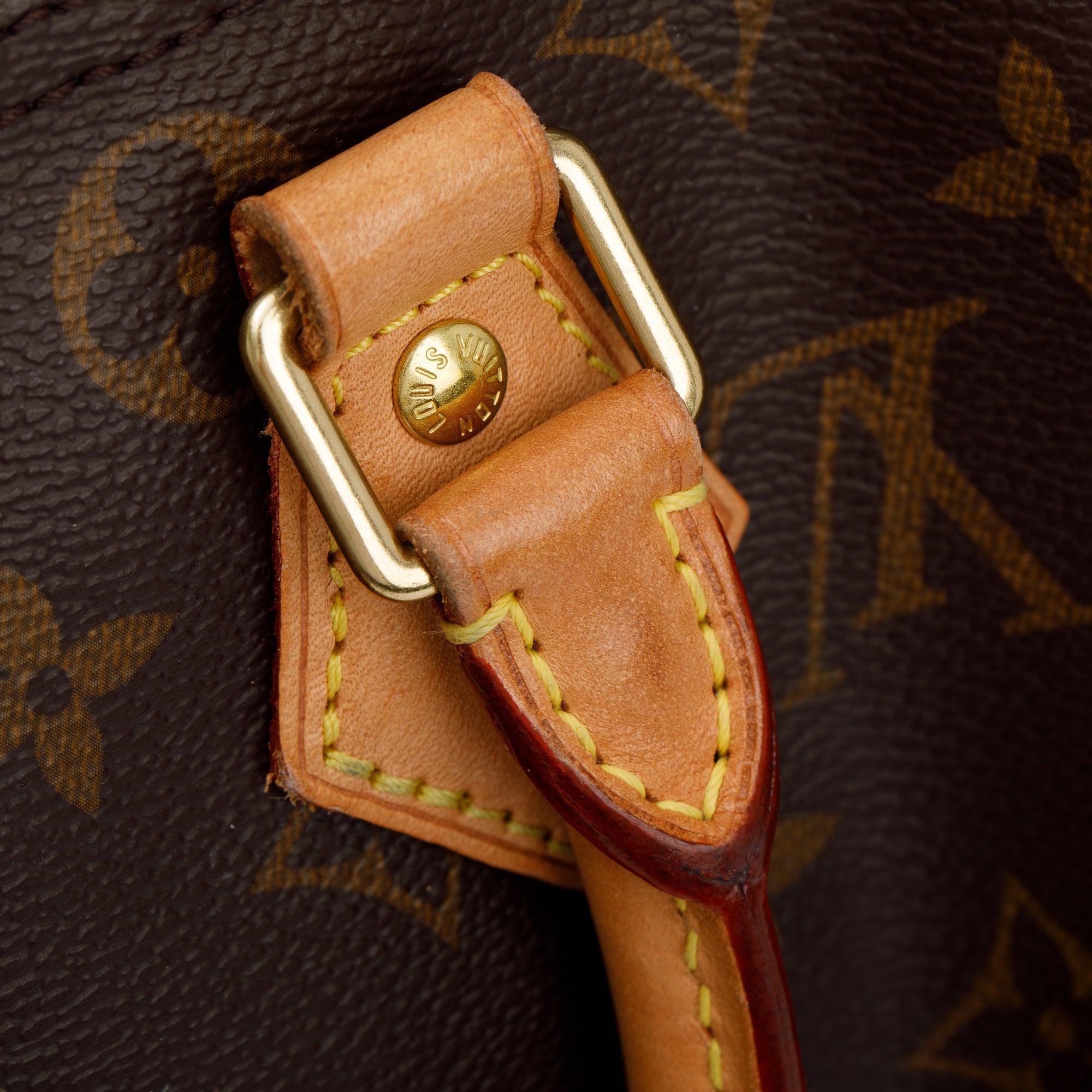 Louis Vuitton 2022 Monogram Speedy Bandouliere 25 w/ Strap & Box