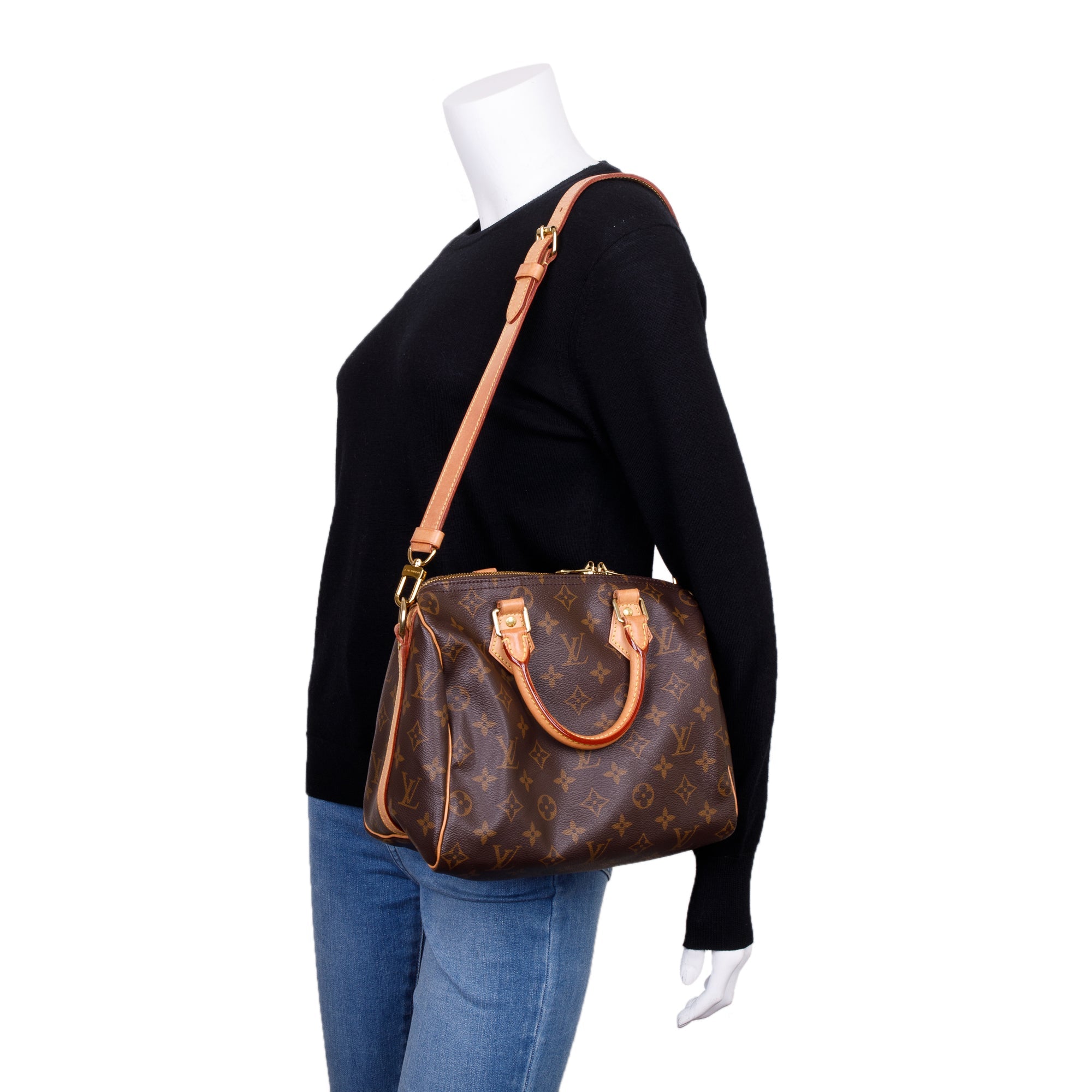 Louis Vuitton 2022 Monogram Speedy Bandouliere 25 w/ Strap & Box