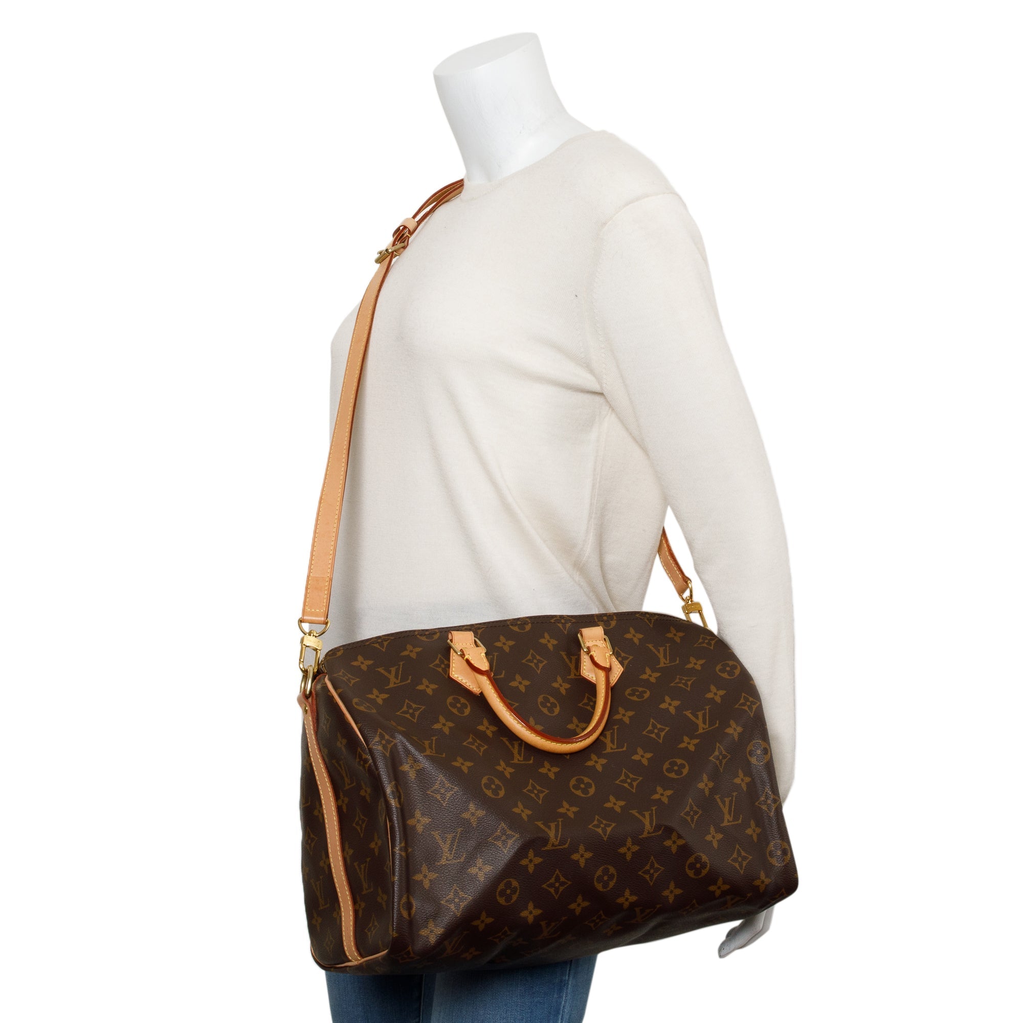 Louis Vuitton 2022 Monogram Speedy Bandouliere 35