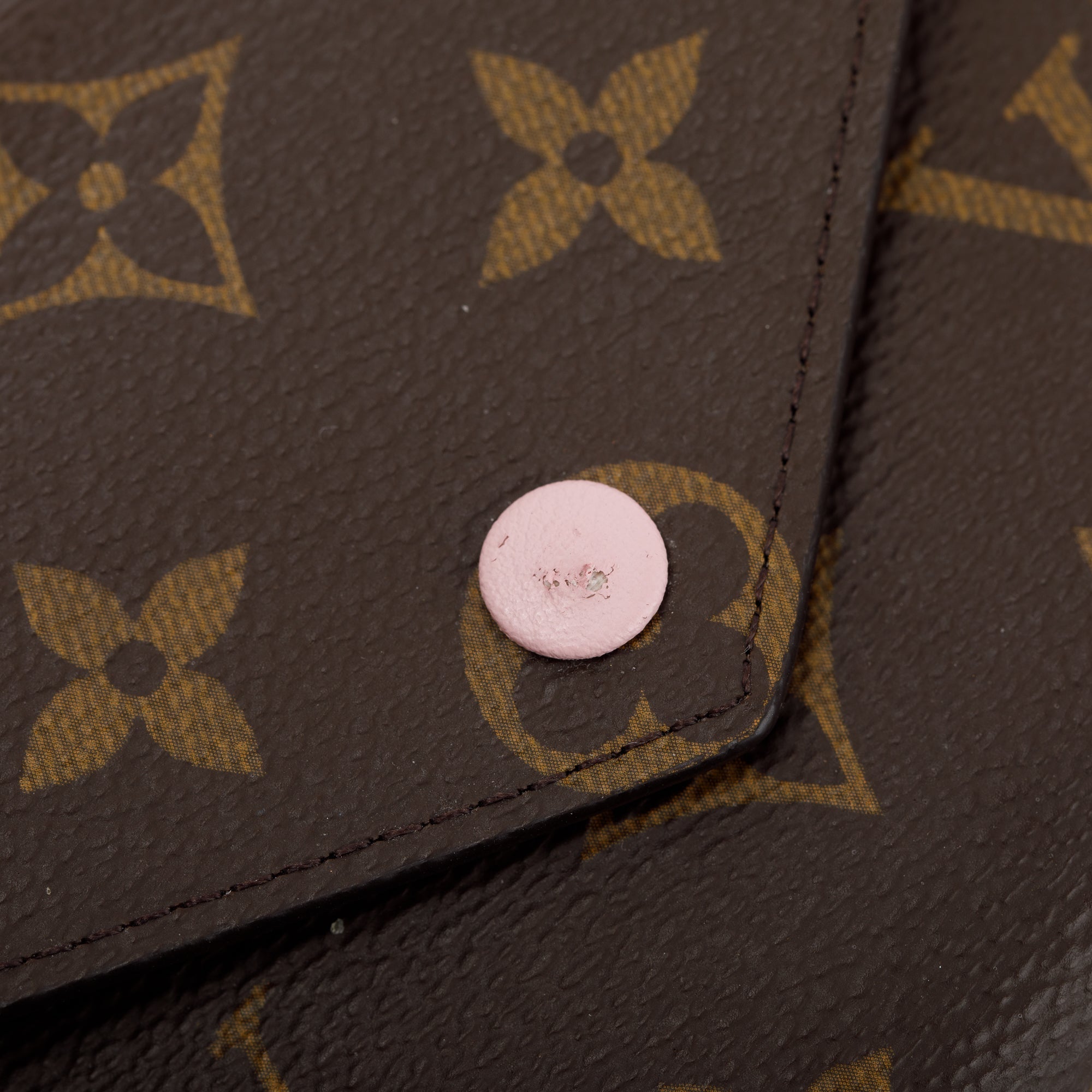 Louis Vuitton 2022 Monogram Victorine Wallet w/ Box