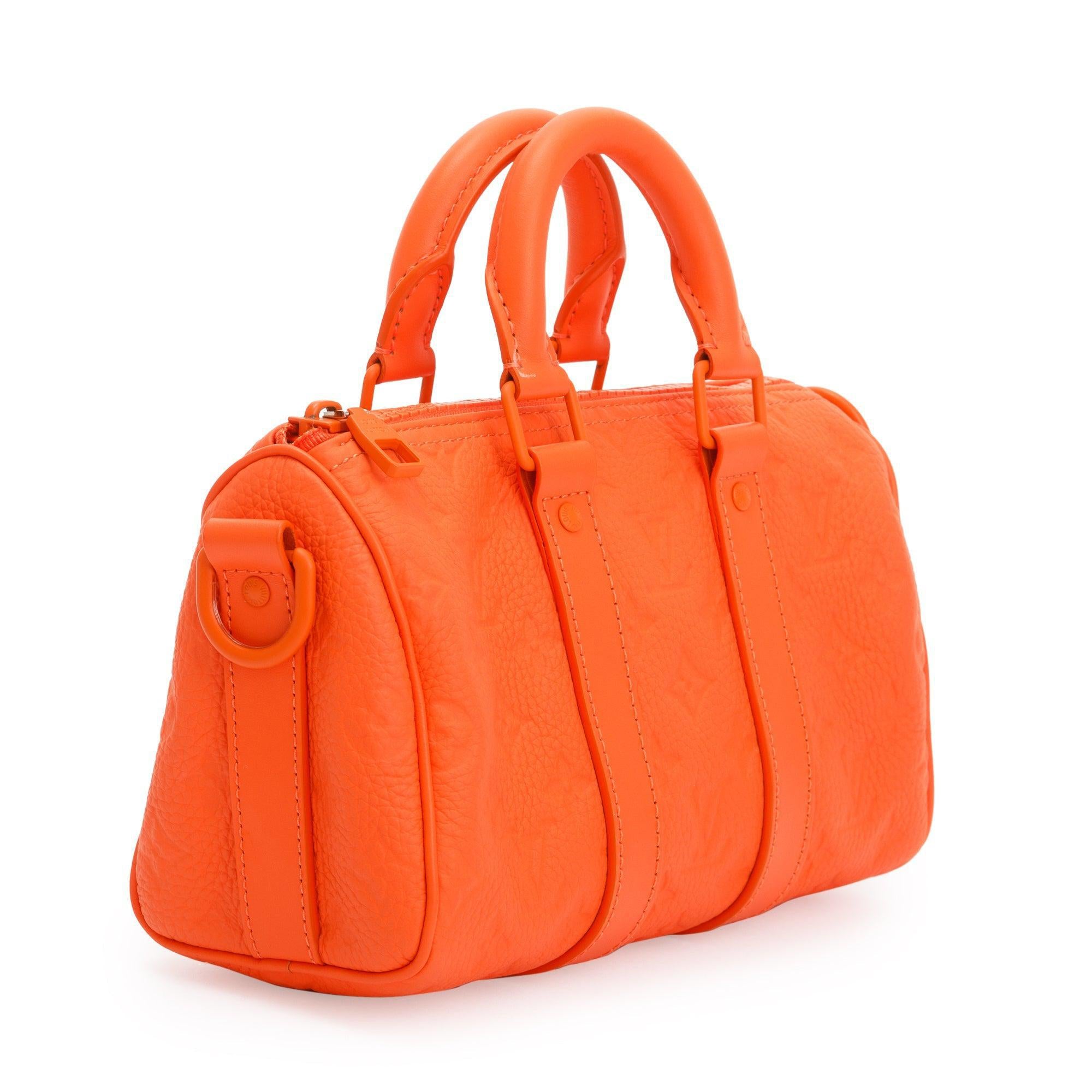 Louis Vuitton 2022 Orange Monogram Taurillion Leather Keepall Bandouliere 25 w/ Strap