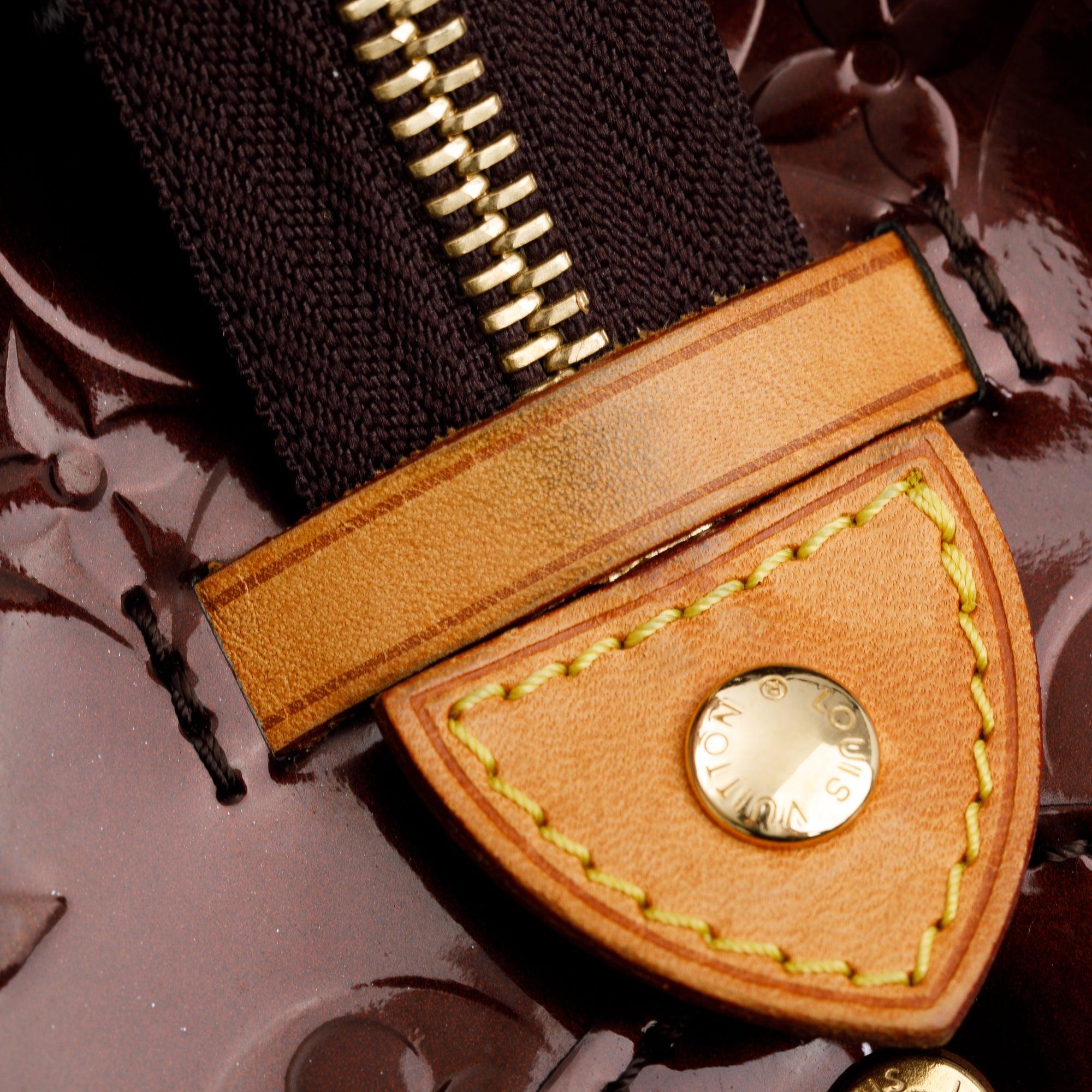 Louis Vuitton Amarante Monogram Vernis Rosewood Avenue Bag