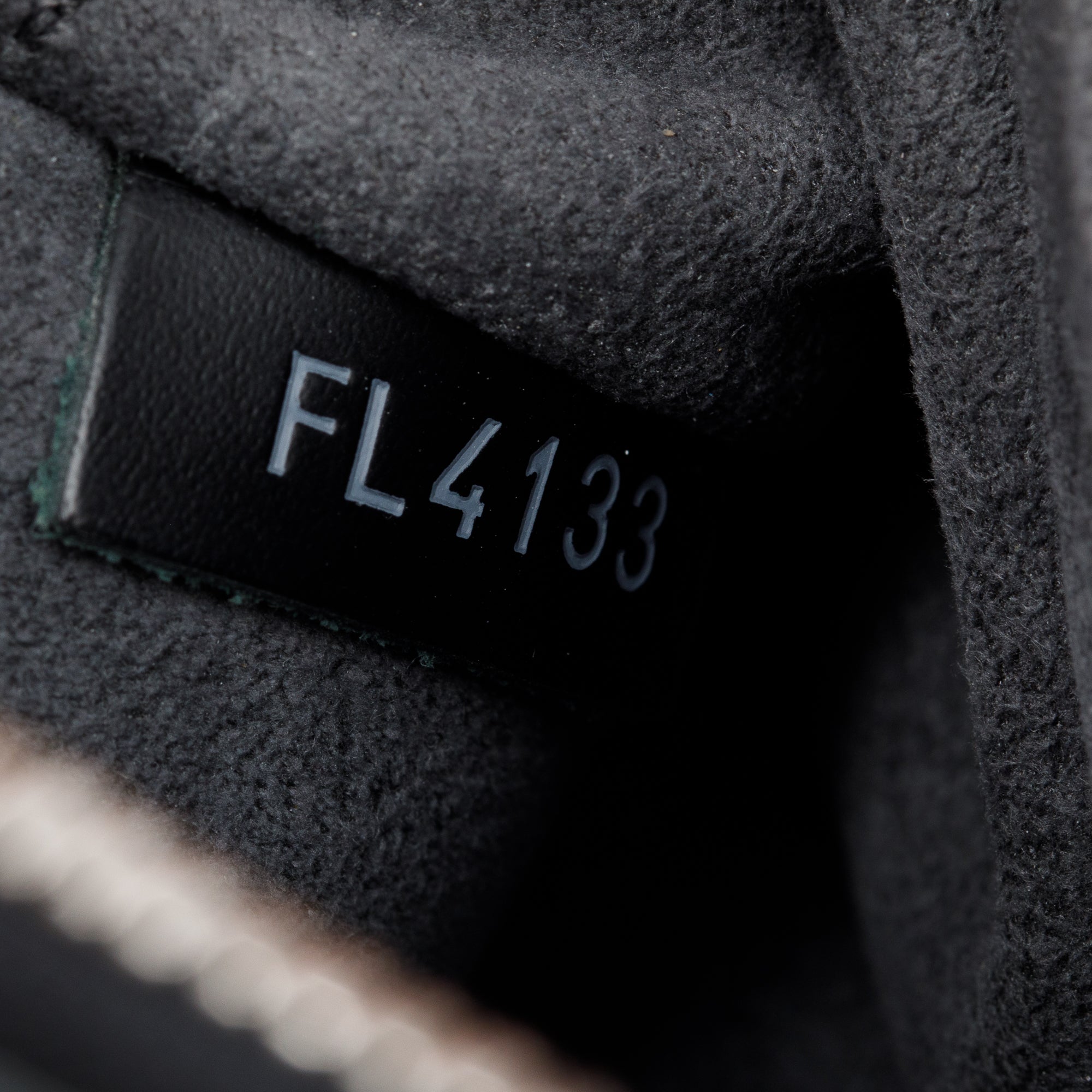 Louis Vuitton Black Epi Leather Alma BB w/ Box & Strap