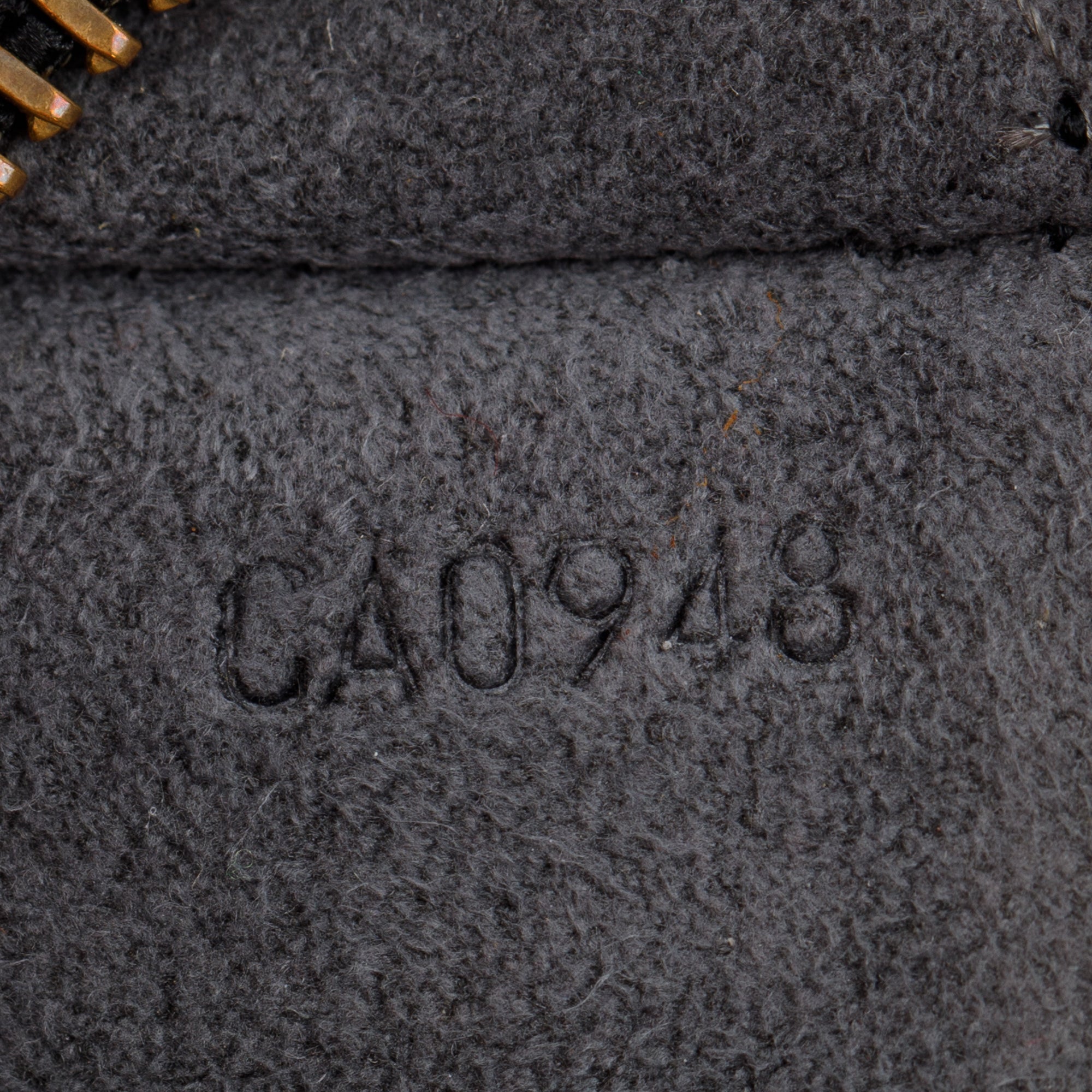 Louis Vuitton Black Epi Leather Pochette Accessoires 24