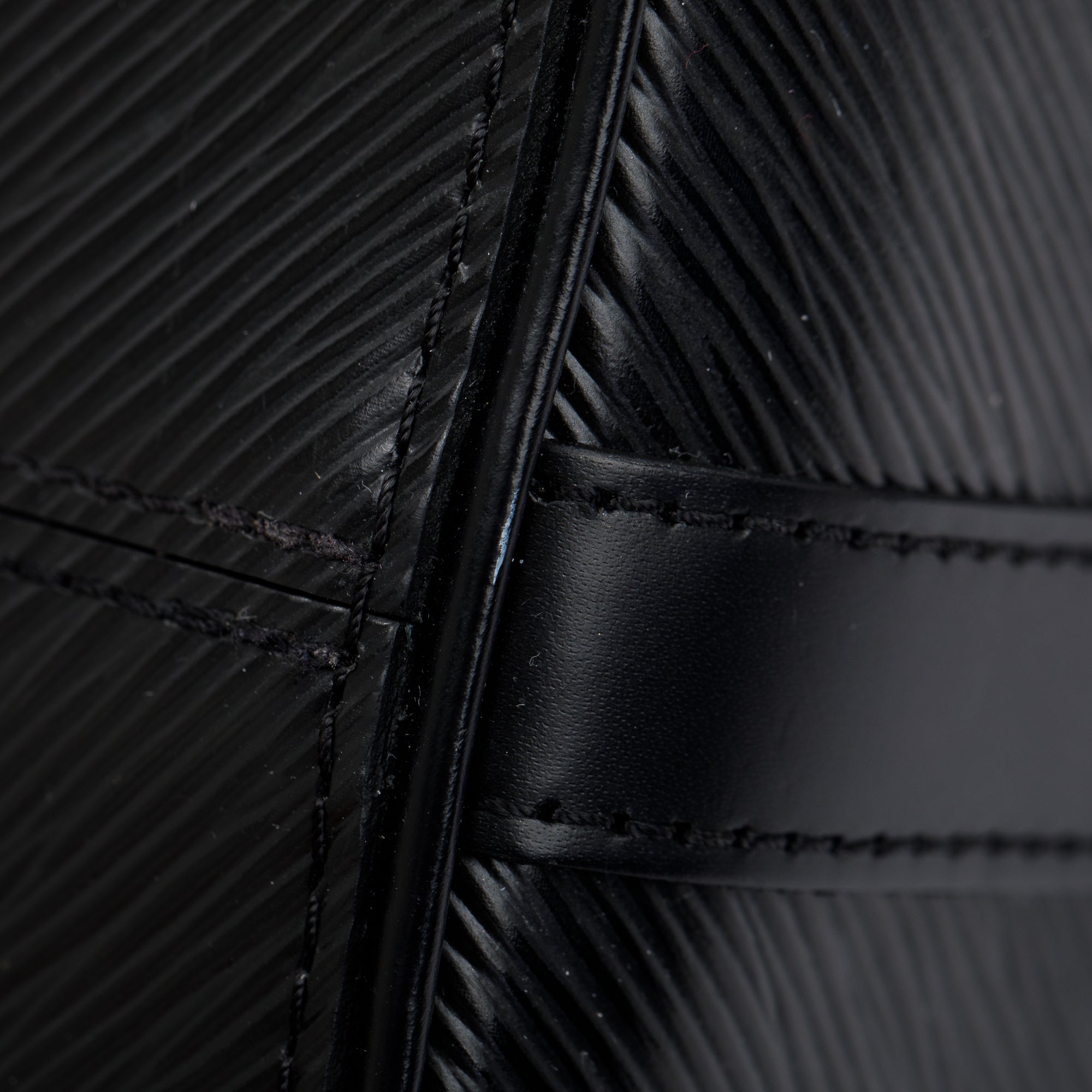 Louis Vuitton Black Epi Leather Speedy Bandouliere 25 w/ Strap