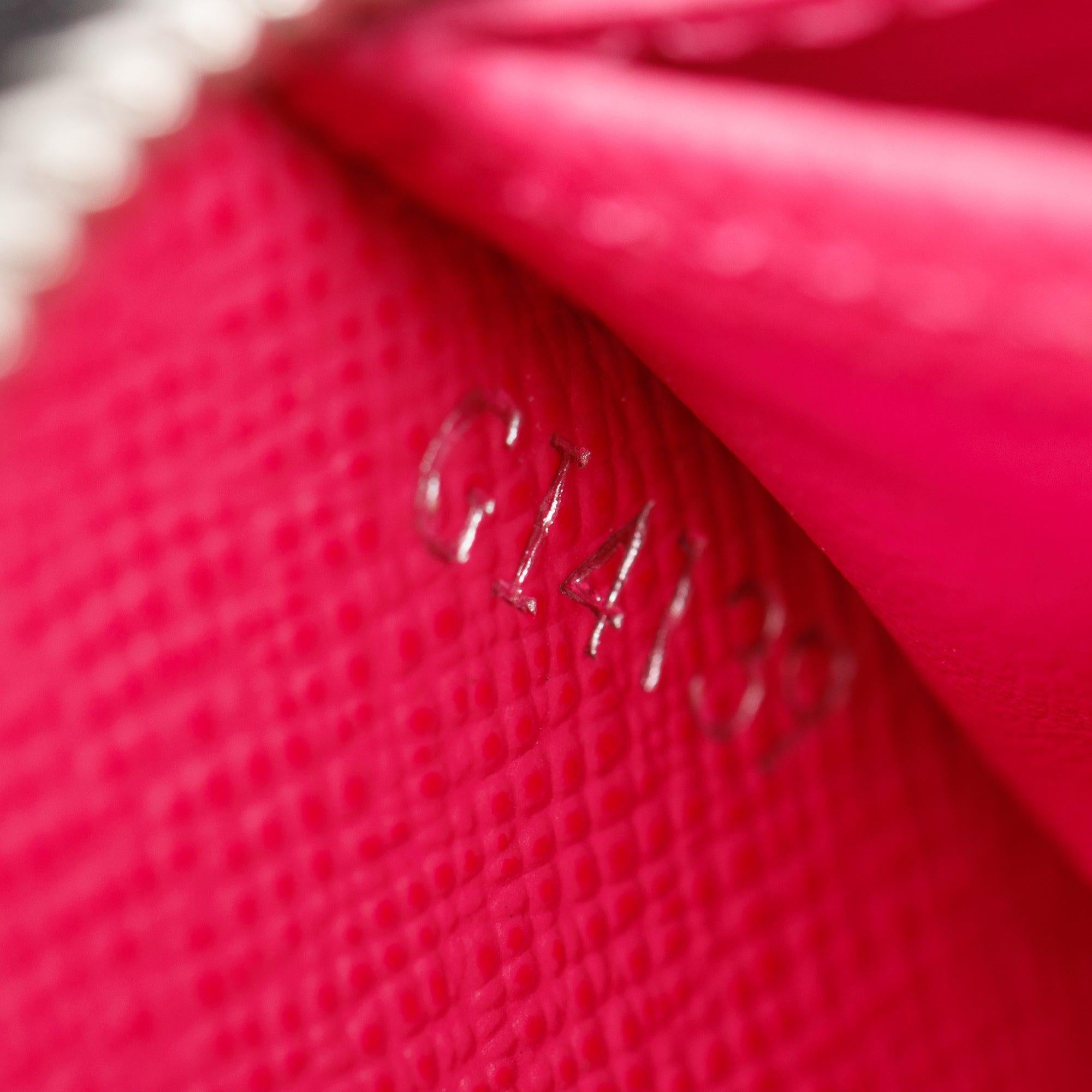 Louis Vuitton Black Epi Leather Zippy Wallet