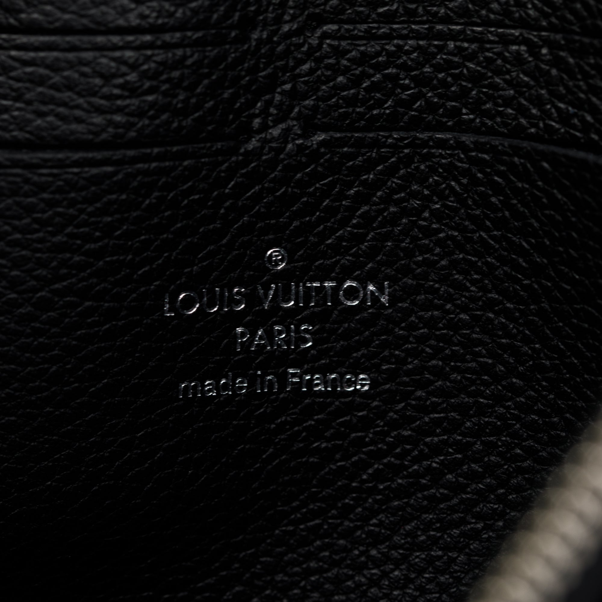 Louis Vuitton Black Leather MyLockME Chain Pochette w/ Box