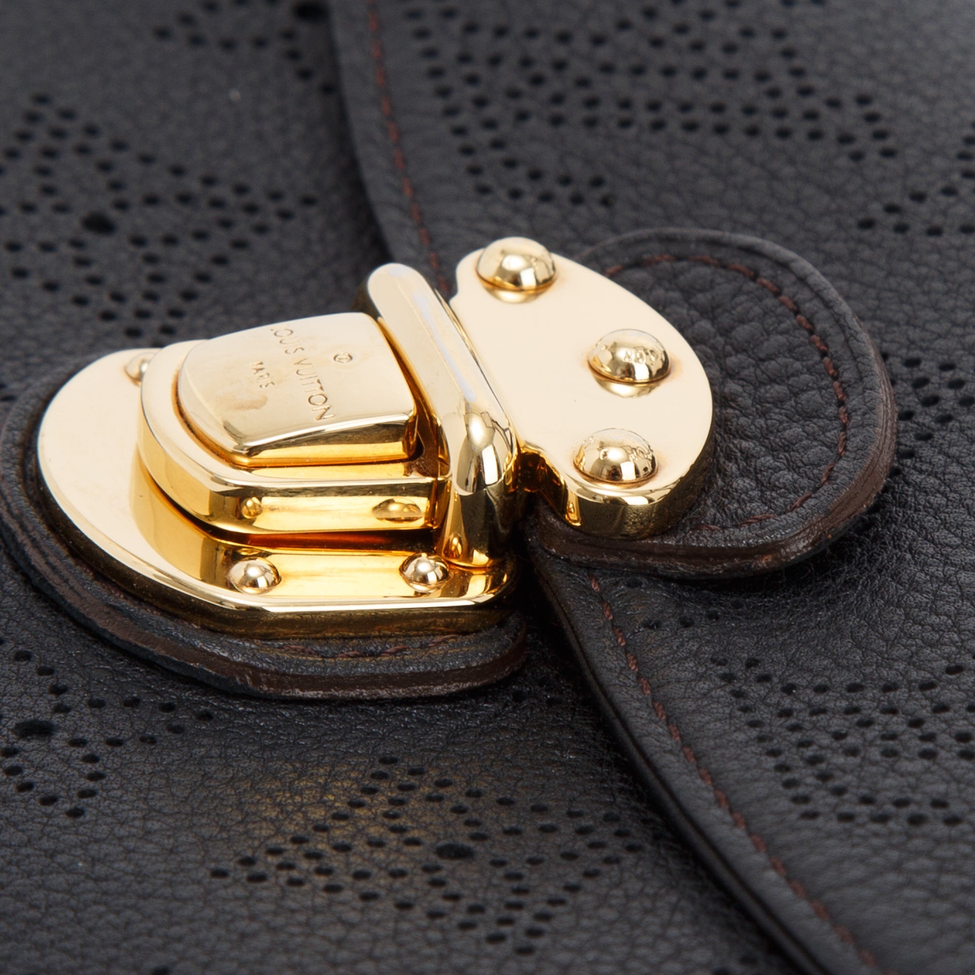 Louis Vuitton Black Monogram Mahina Leather Amelia Wallet