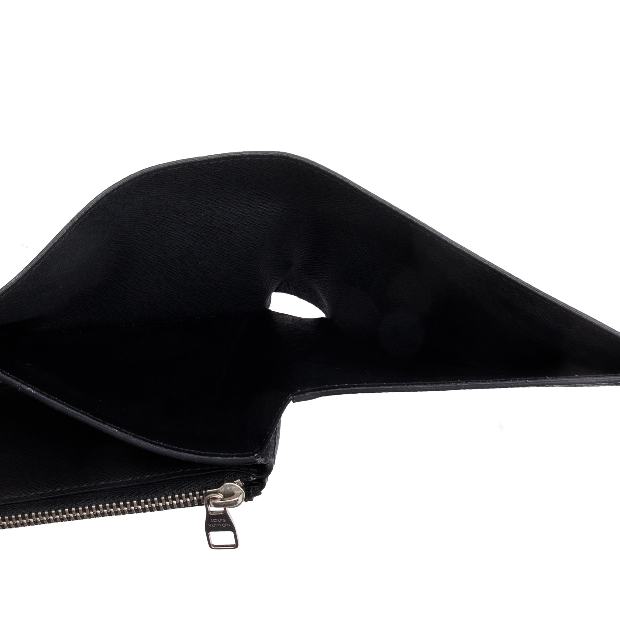 Louis Vuitton Black Taiga Leather Amerigo Wallet