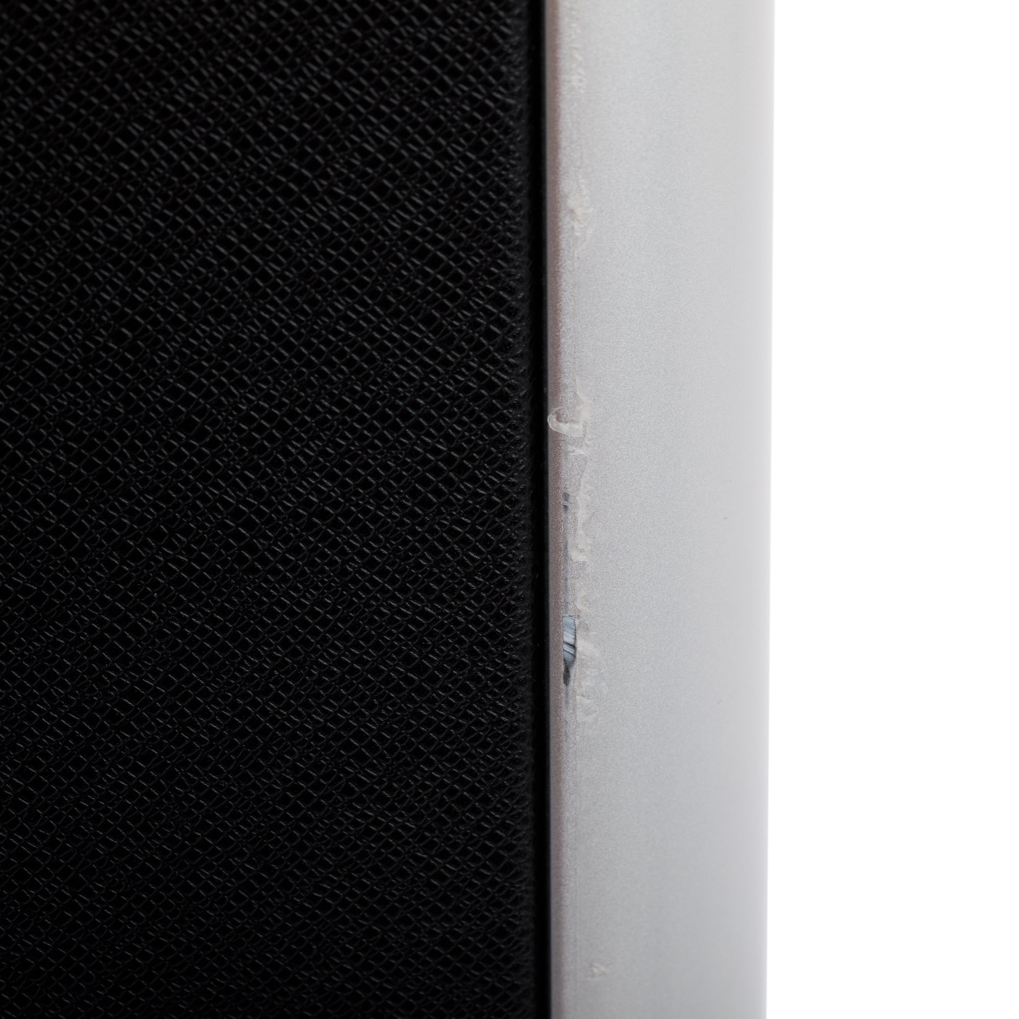 Louis Vuitton Black Taiga Leather Horizon 55 w/ Box & Receipt