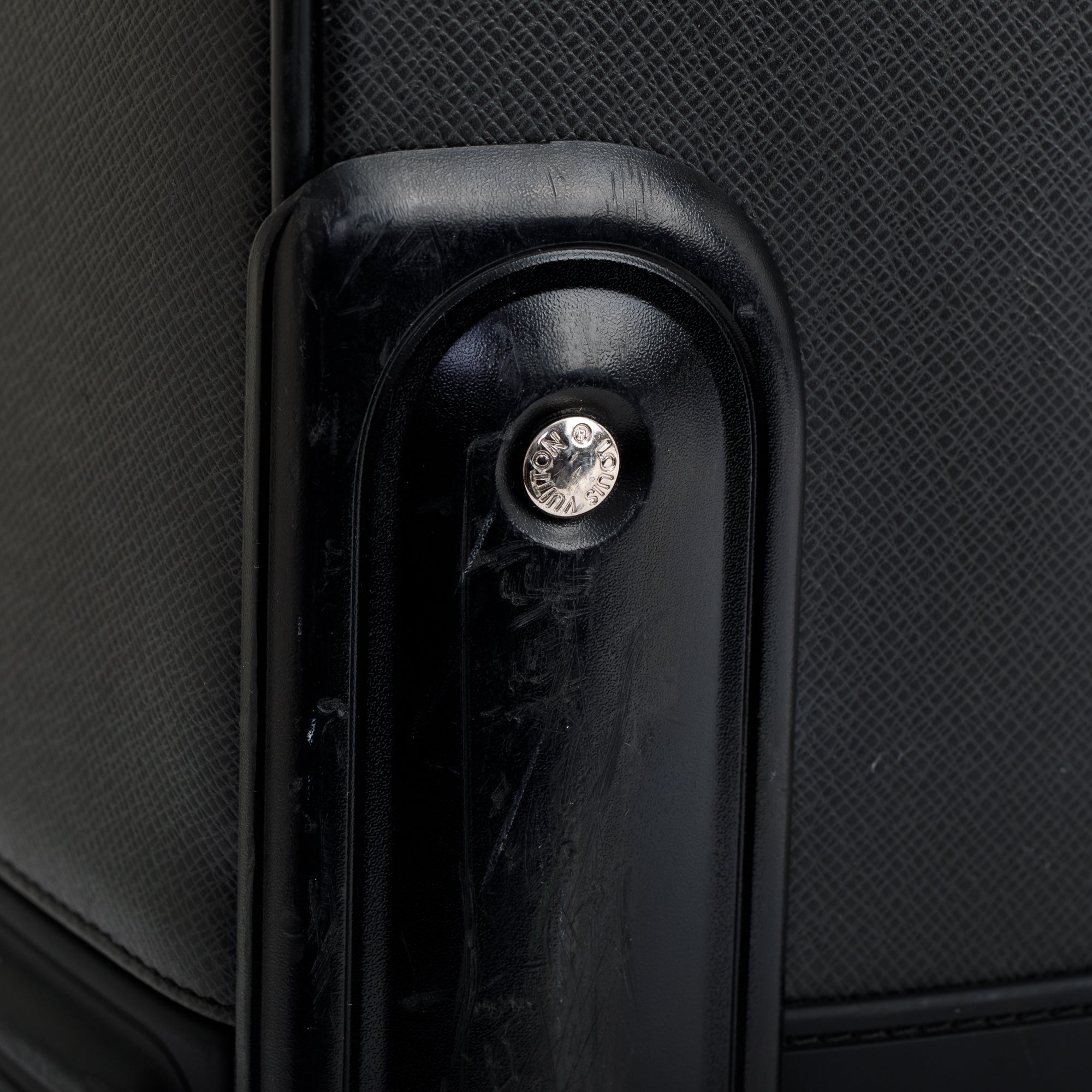 Louis Vuitton Black Taiga Leather Pegase 50