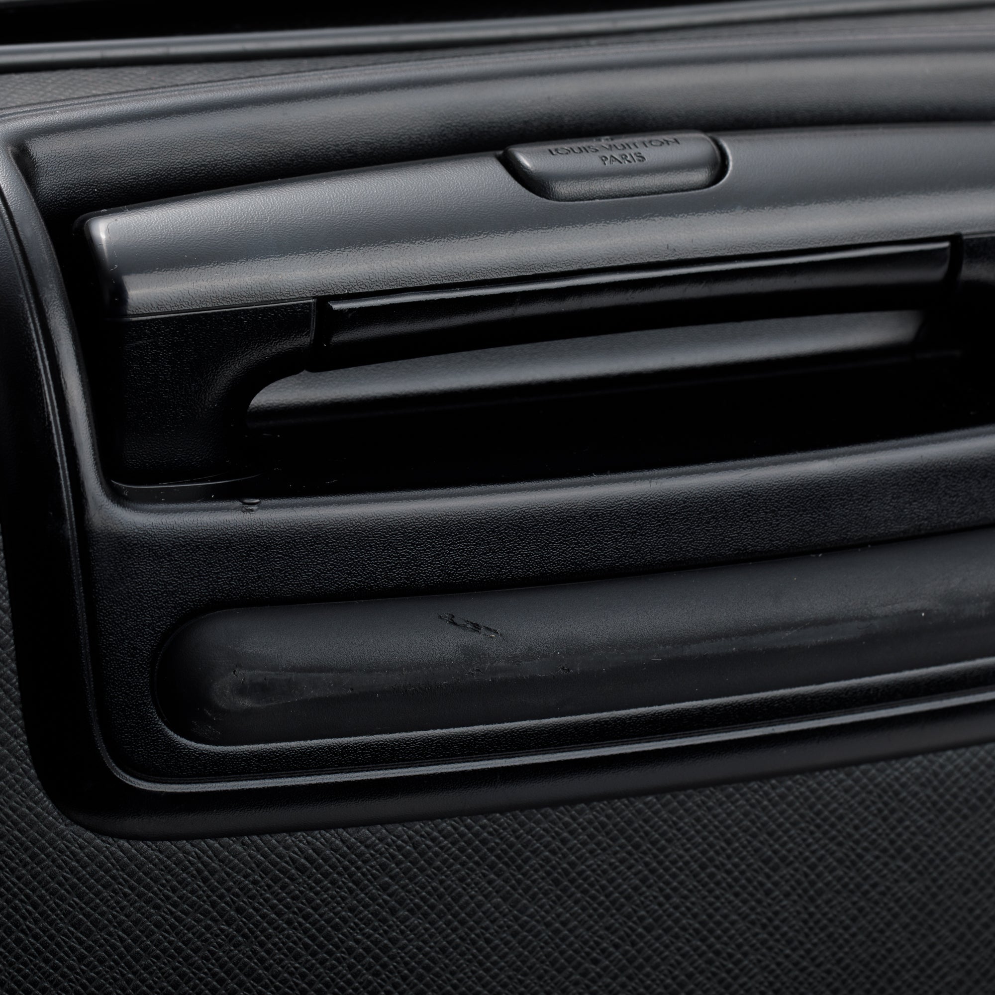 Louis Vuitton Black Taiga Leather Pegase 50