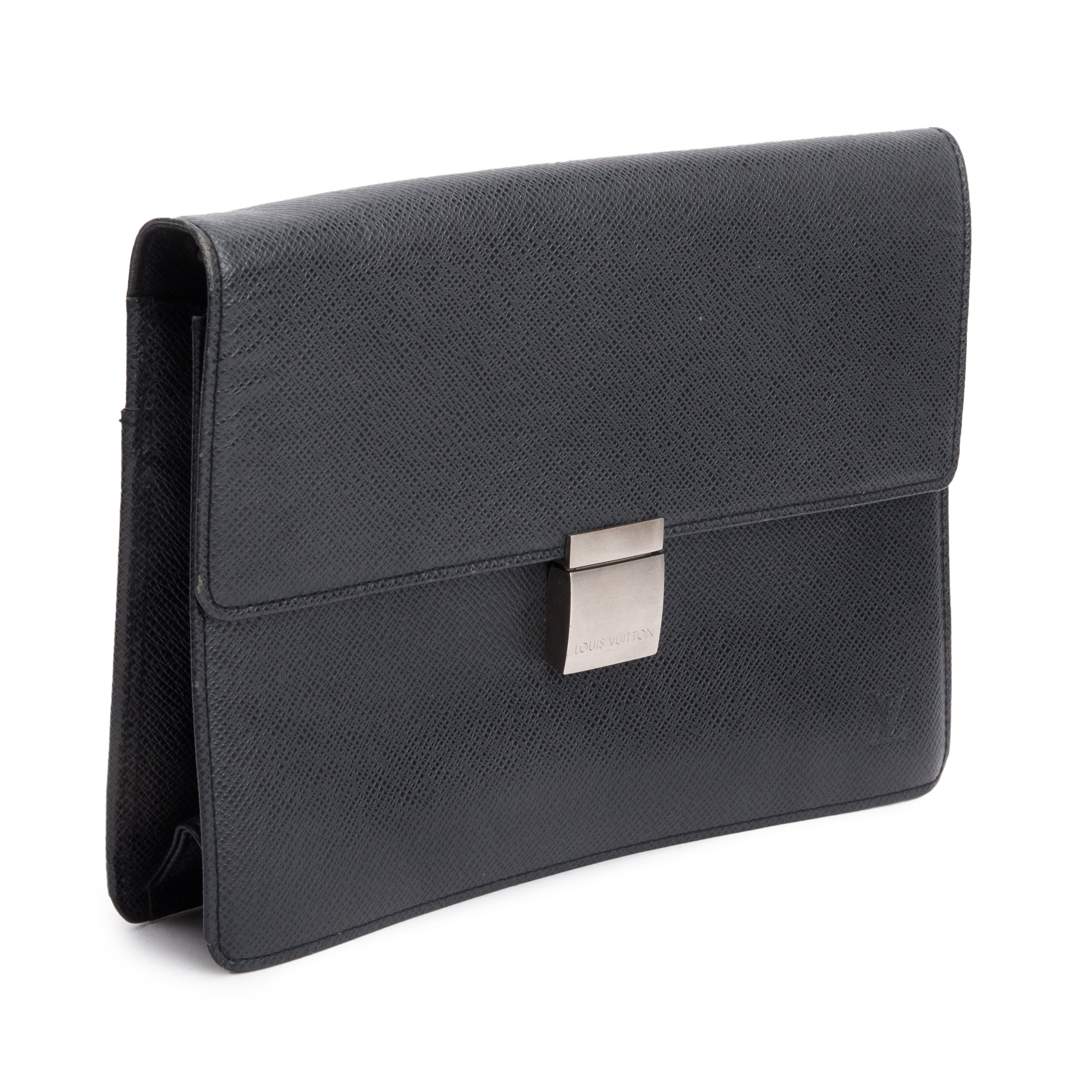 Louis Vuitton Black Taiga Leather Selenga Pochette