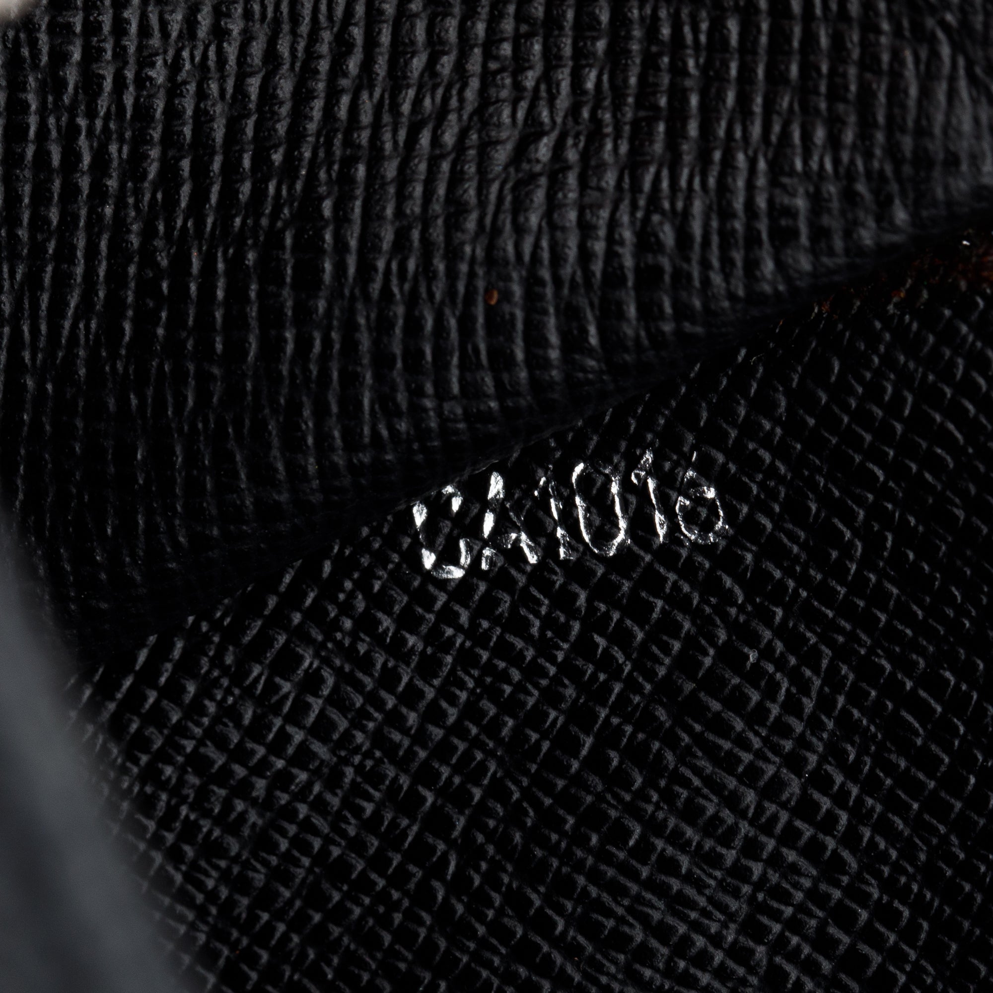 Louis Vuitton Black Taiga Leather Selenga Pochette