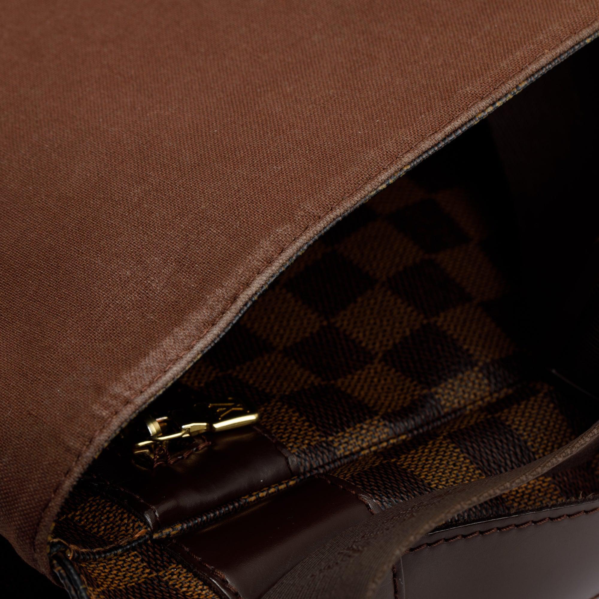 Louis Vuitton Damier Ebene Abbesses Messenger Bag