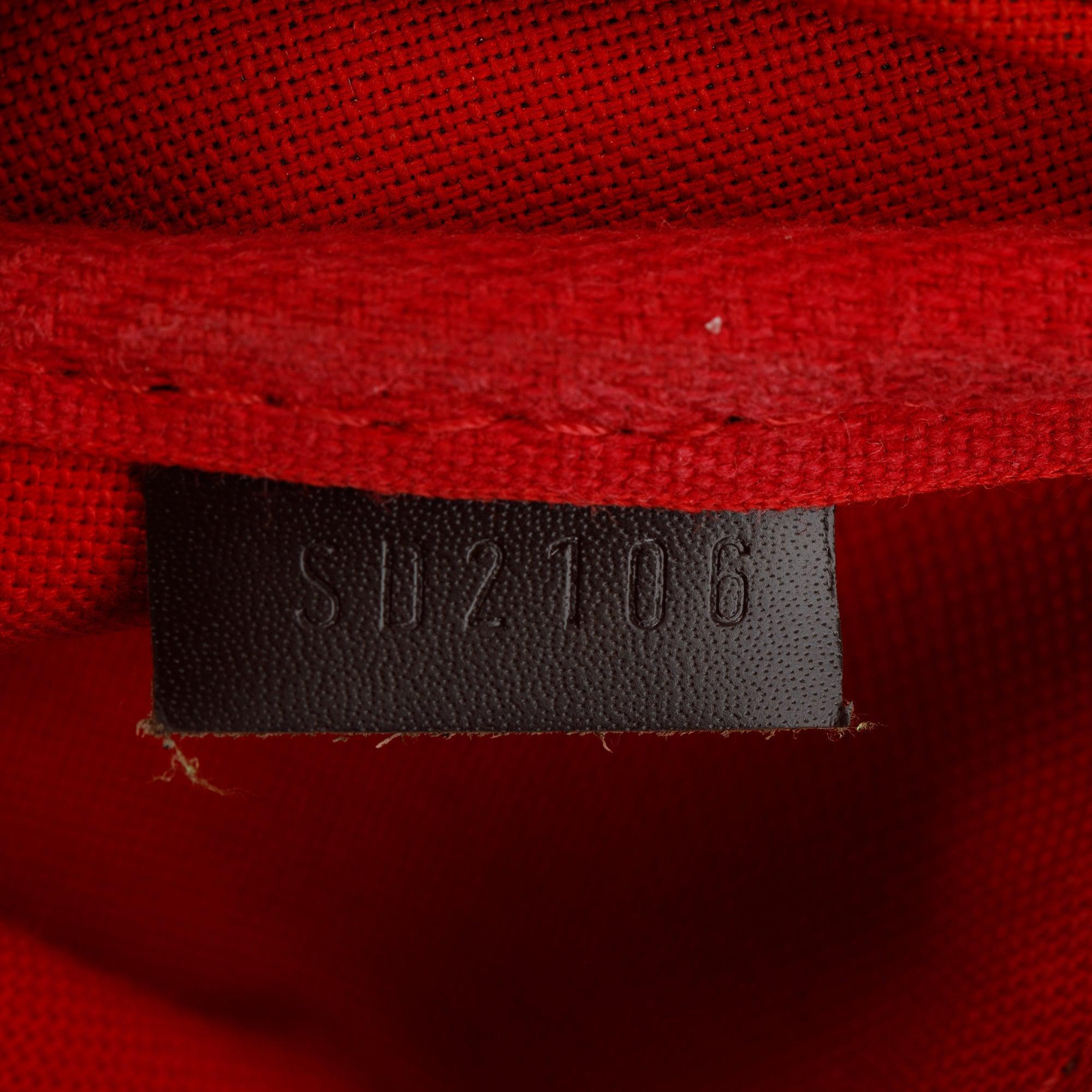 Louis Vuitton Damier Ebene Favorite MM w/ Strap