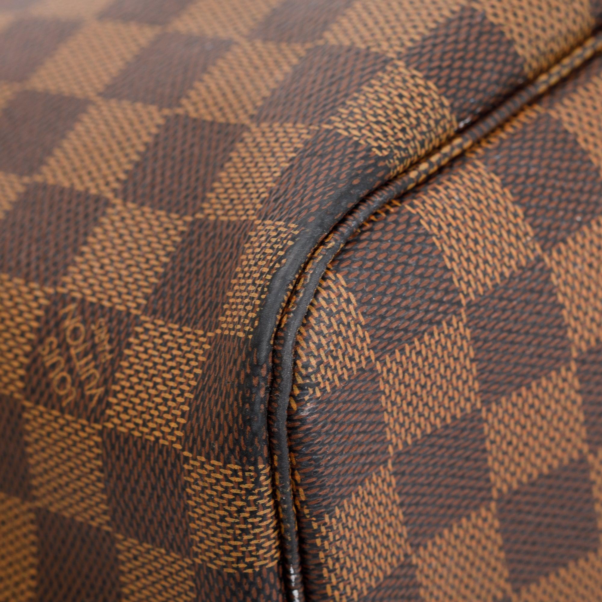 Louis Vuitton Damier Ebene Neverfull MM
