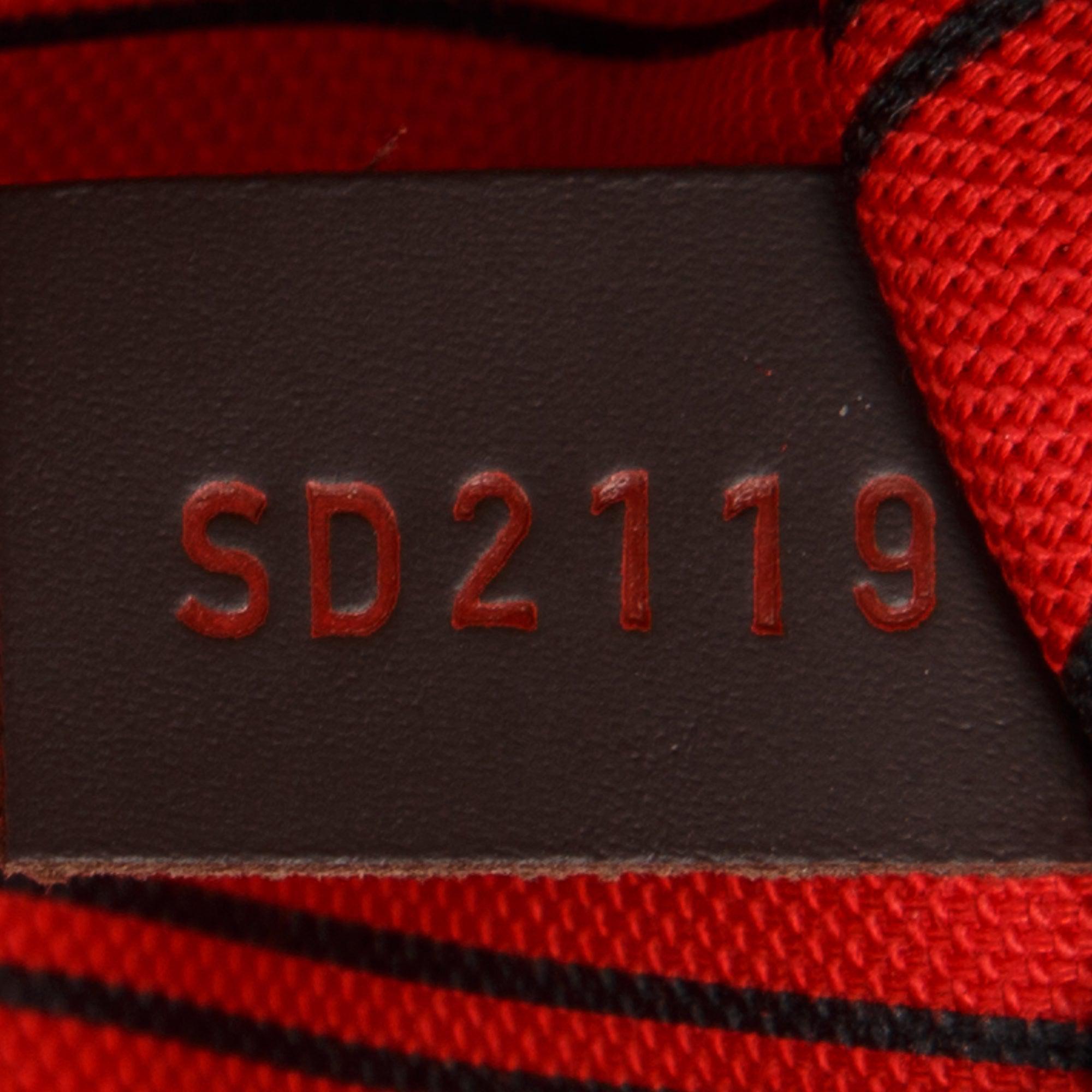 Louis Vuitton Damier Ebene Neverfull MM w/ Pouch