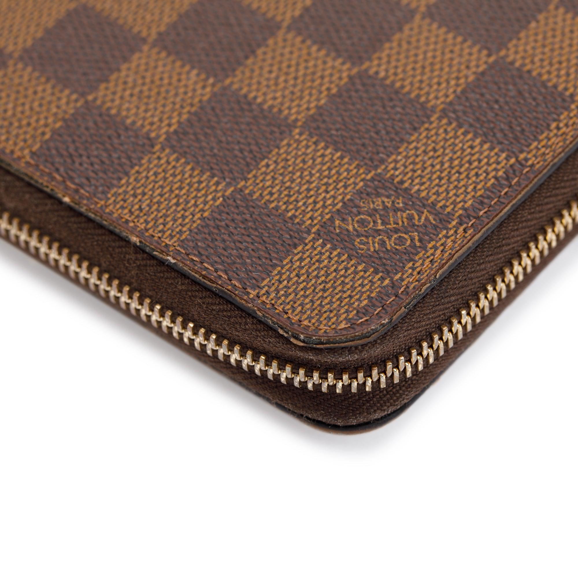 Louis Vuitton Damier Ebene Zippy Wallet w/ Box & Receipt