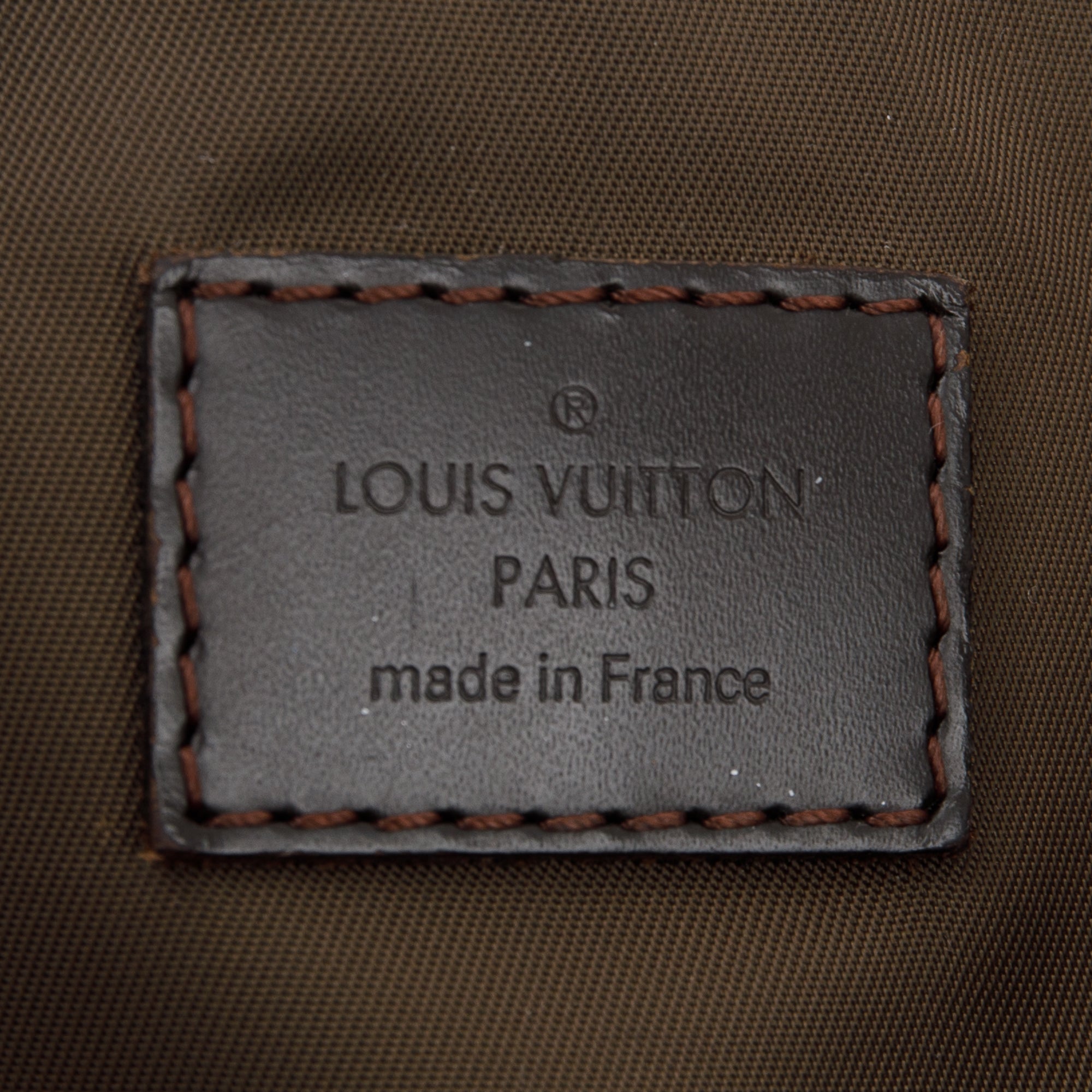 Louis Vuitton Damier Geant Explorateur Messenger Bag