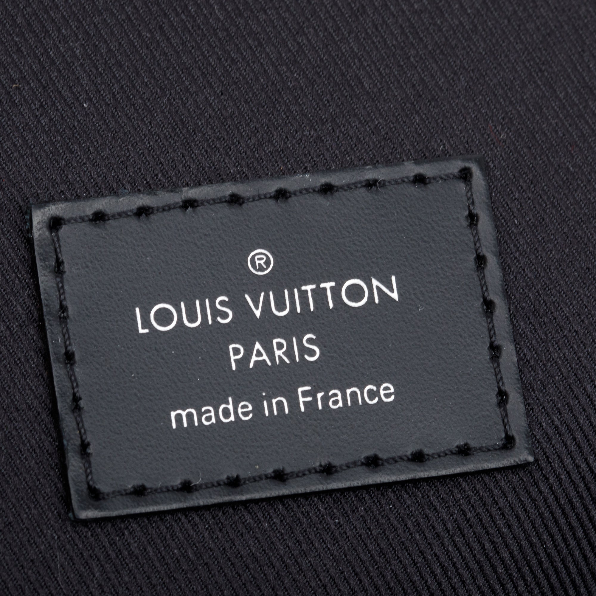 Louis Vuitton Damier Graphite Avenue Sling Bag w/ Box