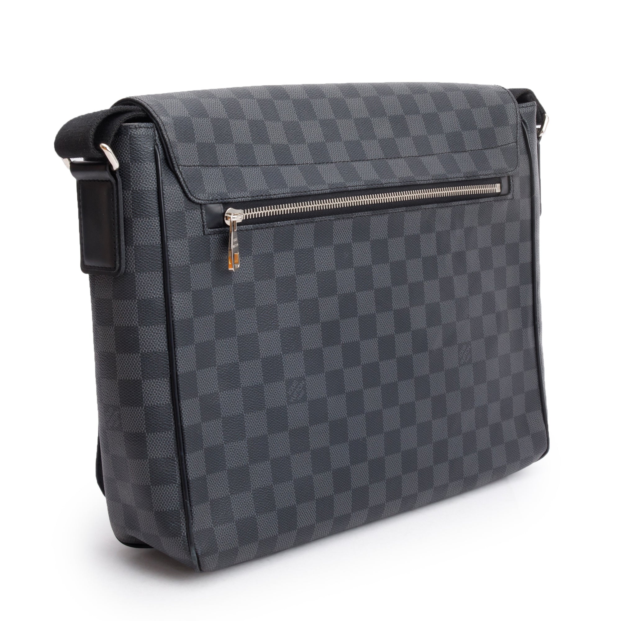 Louis Vuitton Damier Graphite District MM