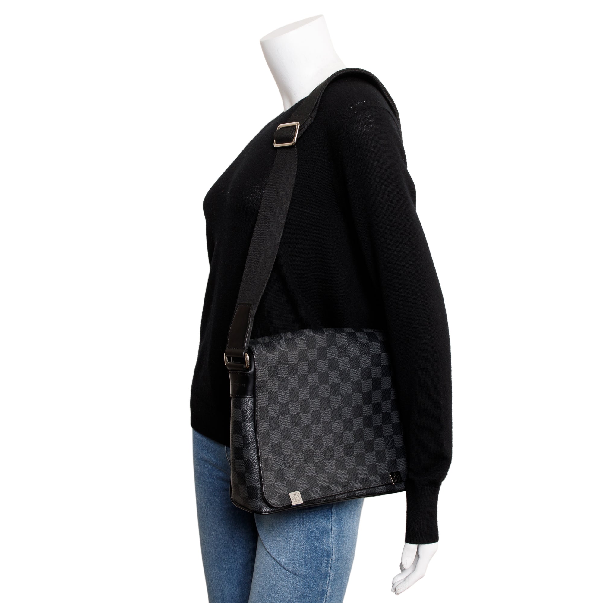 Louis Vuitton Damier Graphite District PM