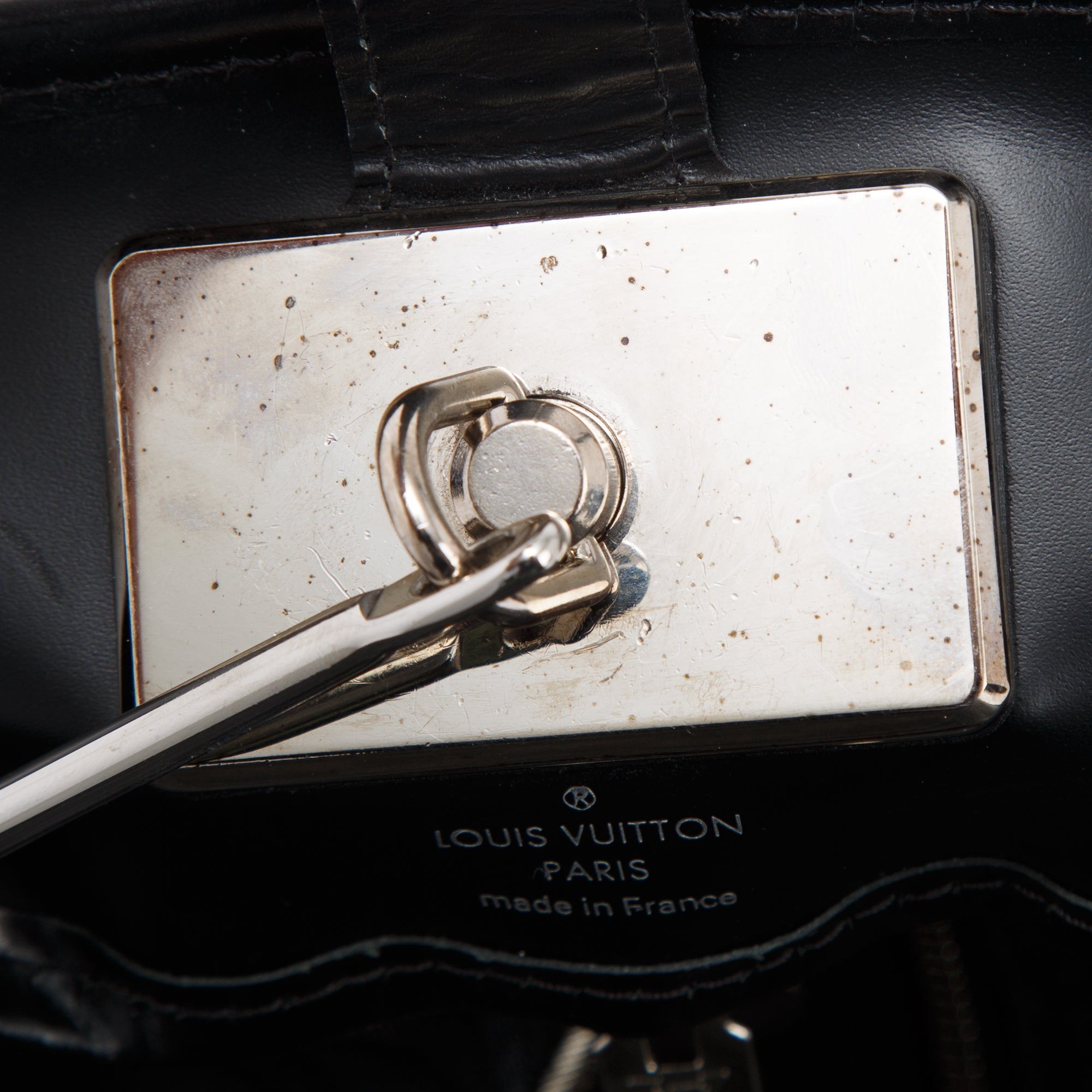 Louis Vuitton Damier Graphite Garment Cover 2 Hangers