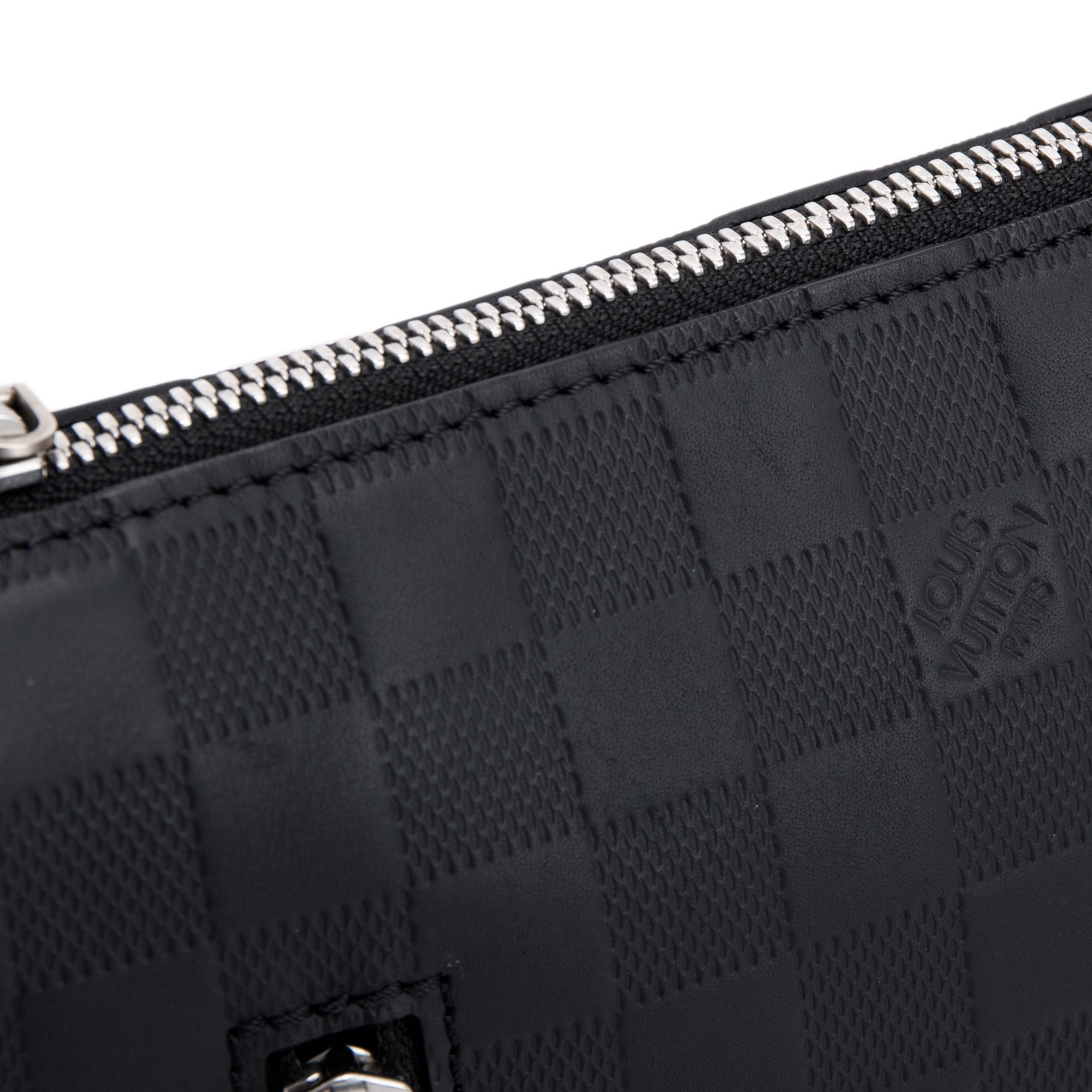 Louis Vuitton Damier Infini Discovery Messenger BB